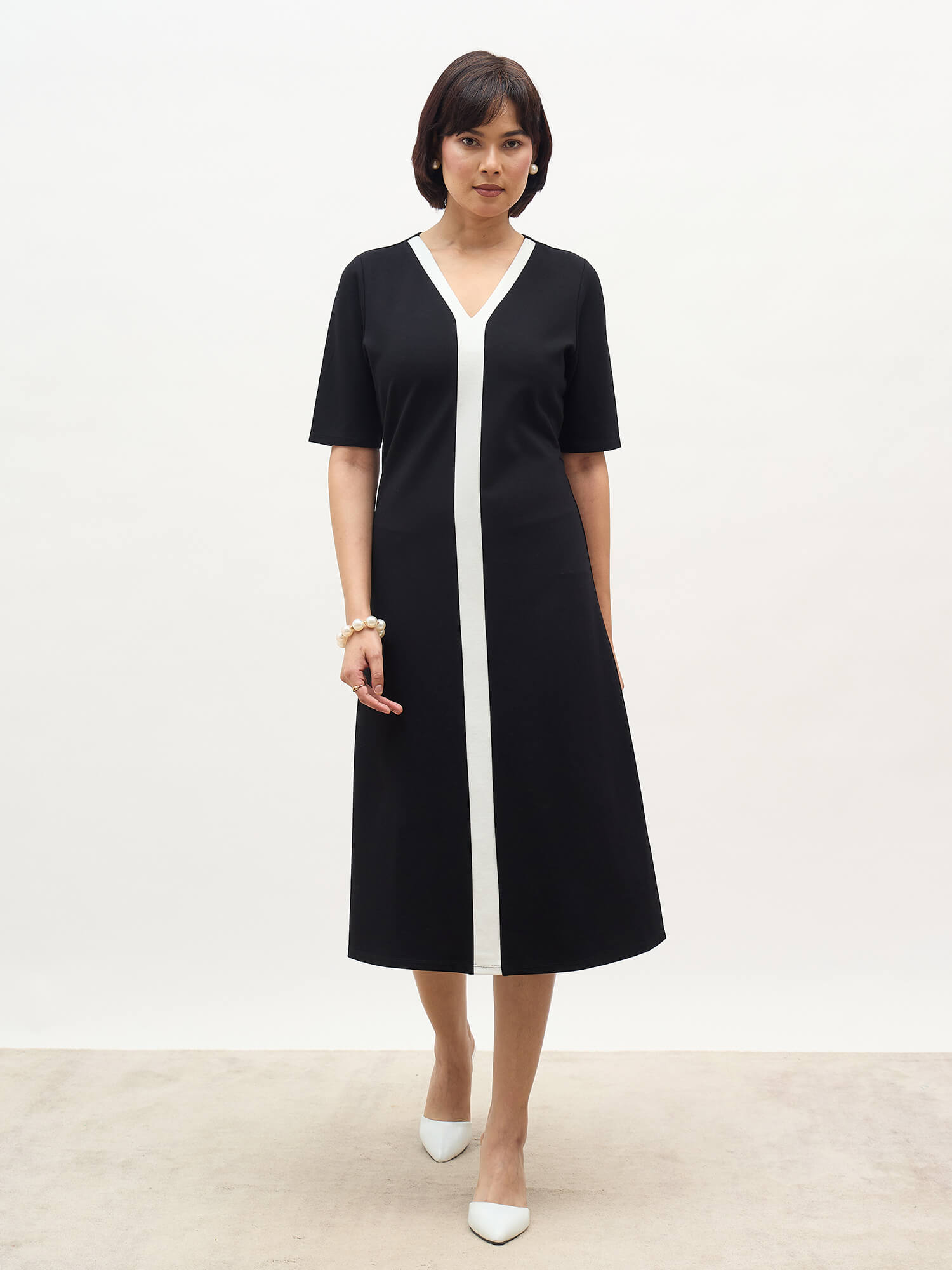 Astraea Contrast Panel Dress-Black