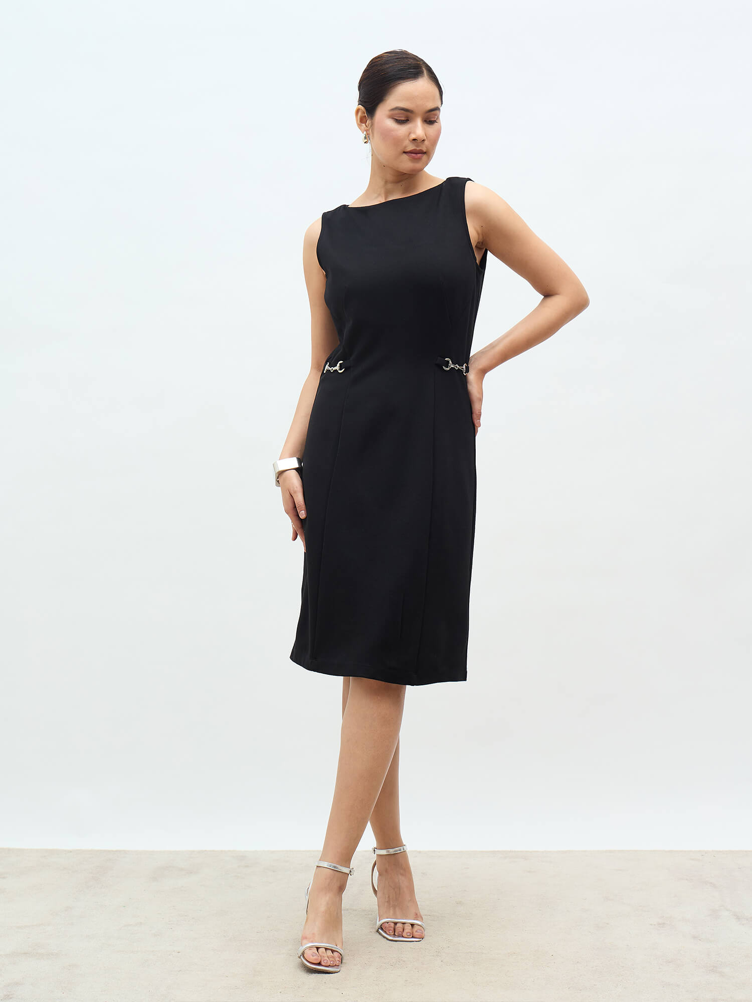 Revie Trim Detail Dress-Black