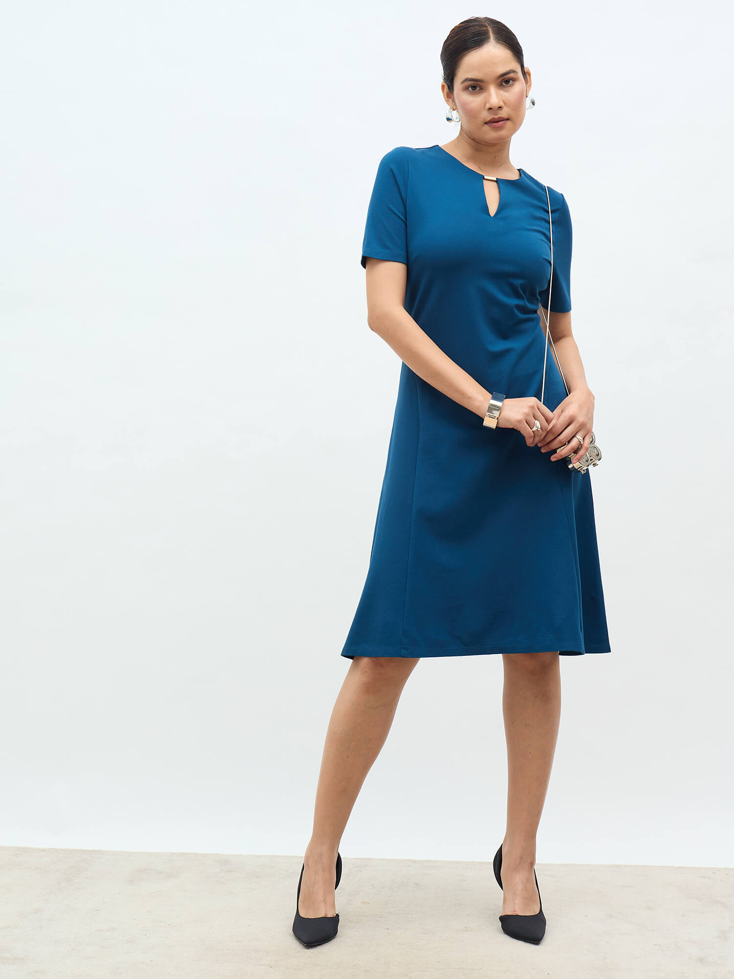 Laurelina Keyhole Trim Detail Dress-Teal