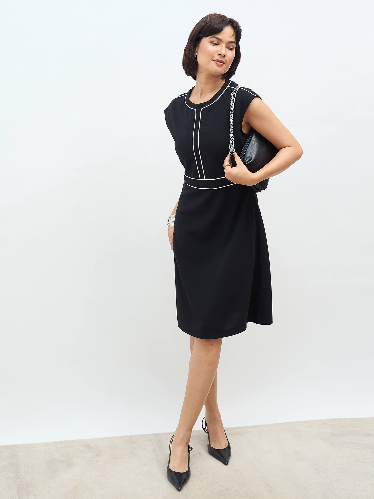 Leonora Contrast Detail A-Line Dress-Black