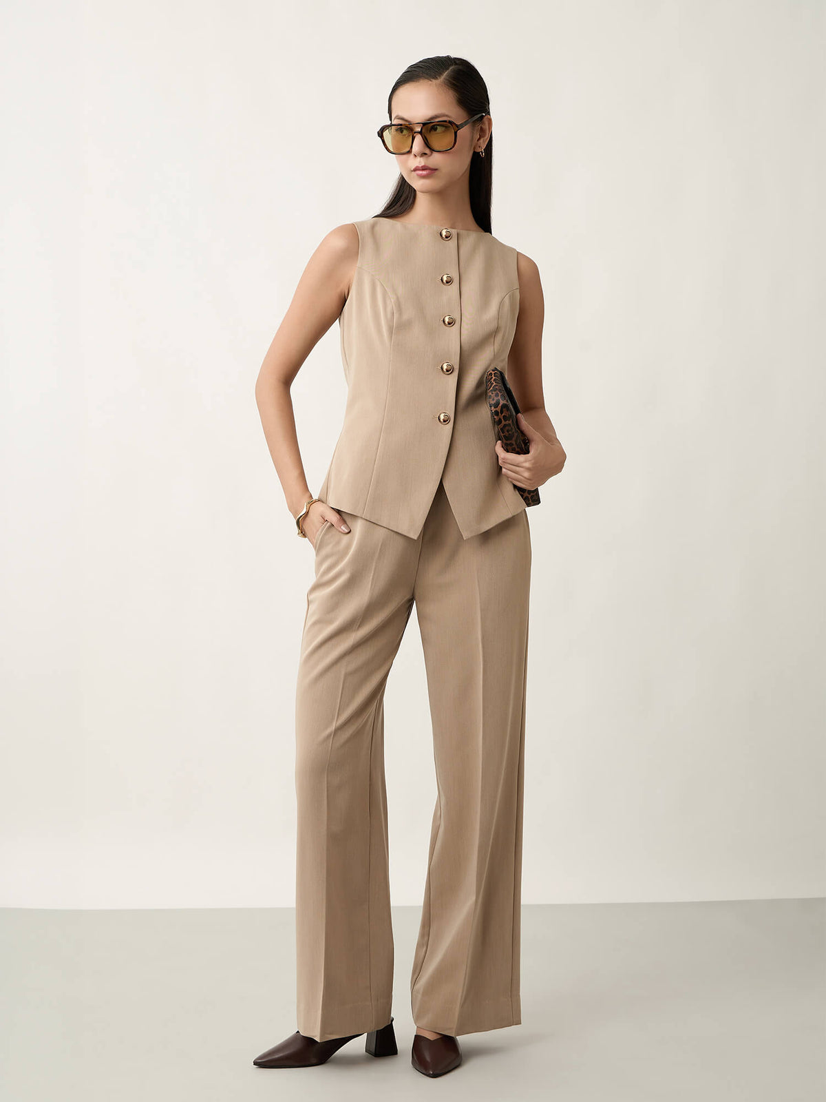 Tenacious Flared Leg Pants-Latte Beige