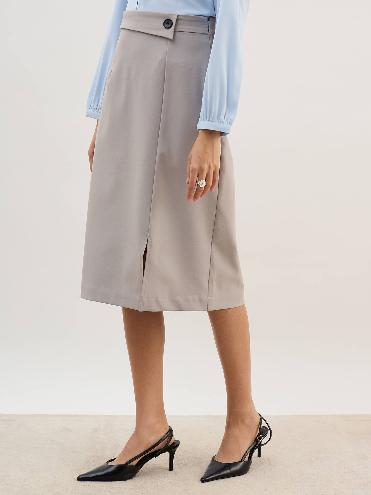 Artsy Flap Detailing Skirt-Grey