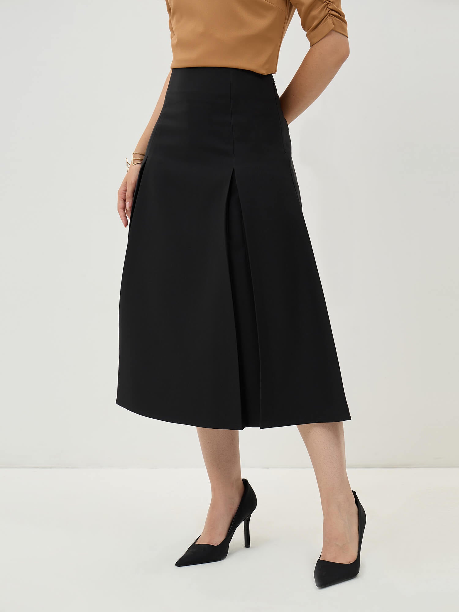 Rolvyn Pleated Flared Skirt-Black - SALT Attire