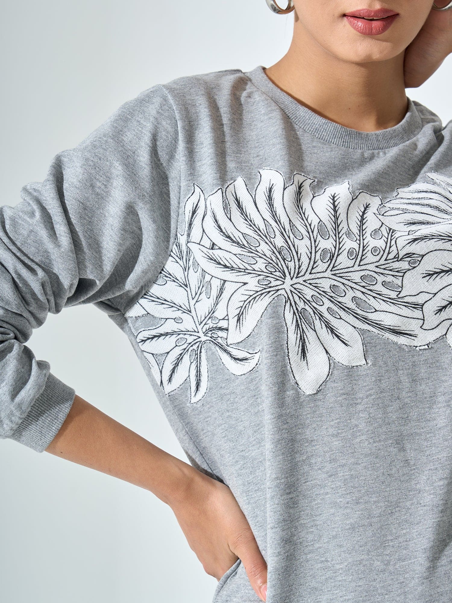 Ginny Applique Sweater - Grey & White