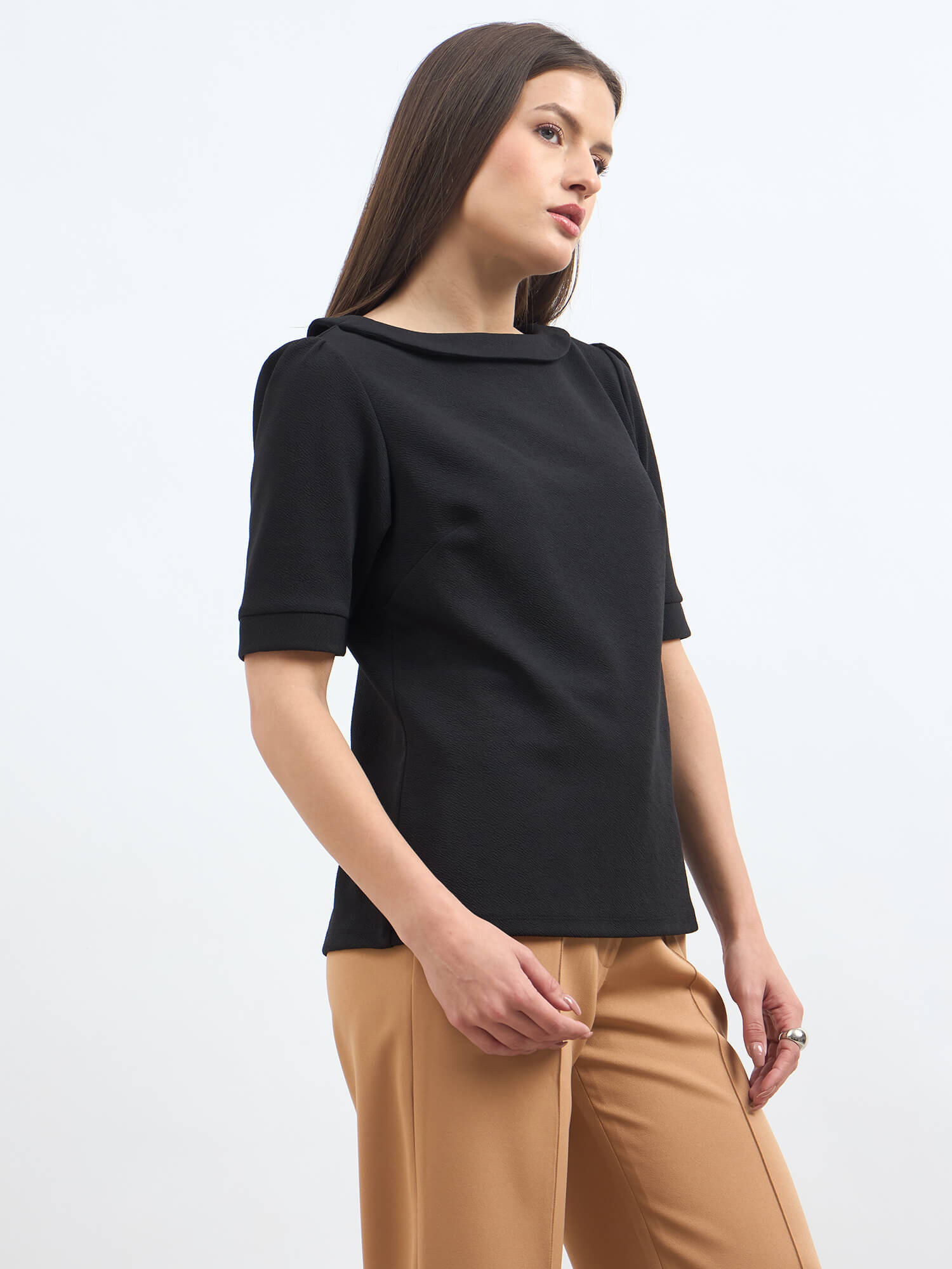 Chia Wide cuff-button detail top - Black