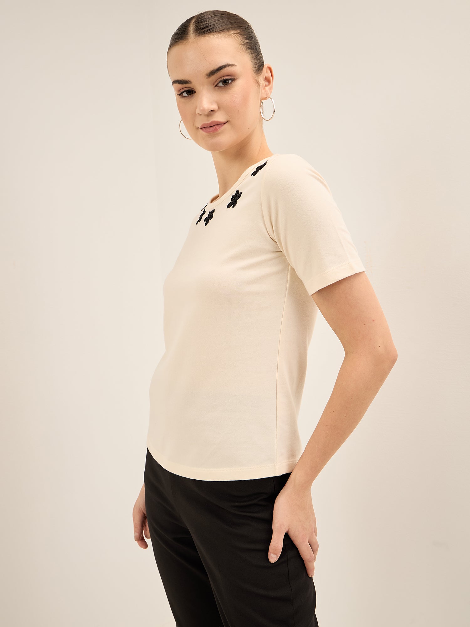 Doodle Tee-Off White Applique T-Shirt - Off White & Black