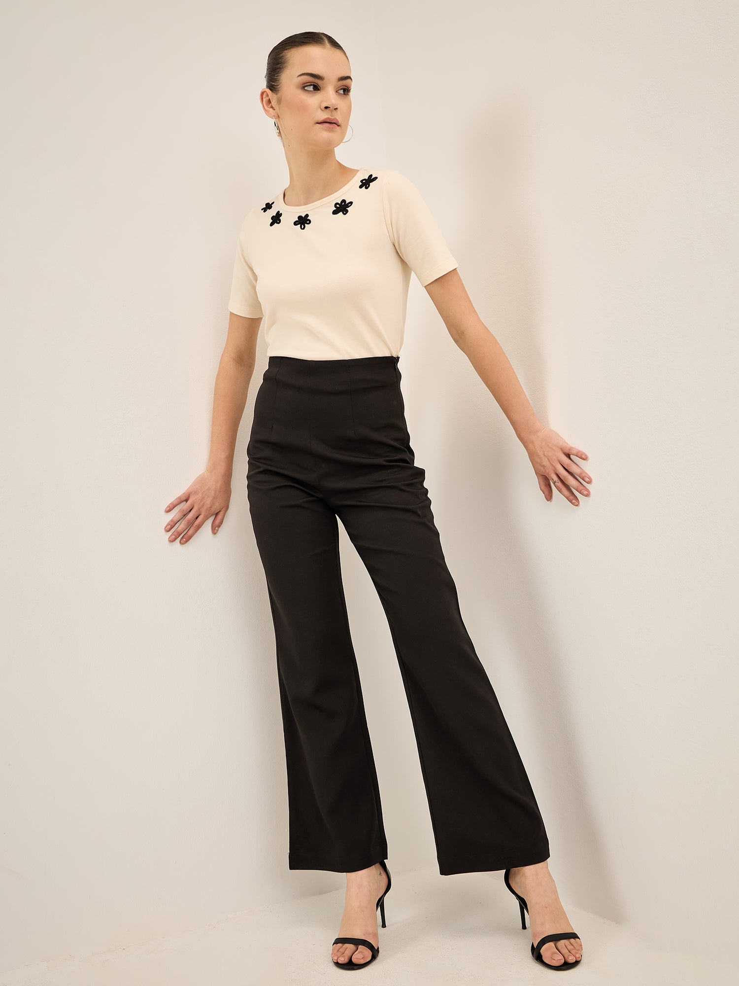 Doodle Tee-Off White Applique T-Shirt - Off White & Black