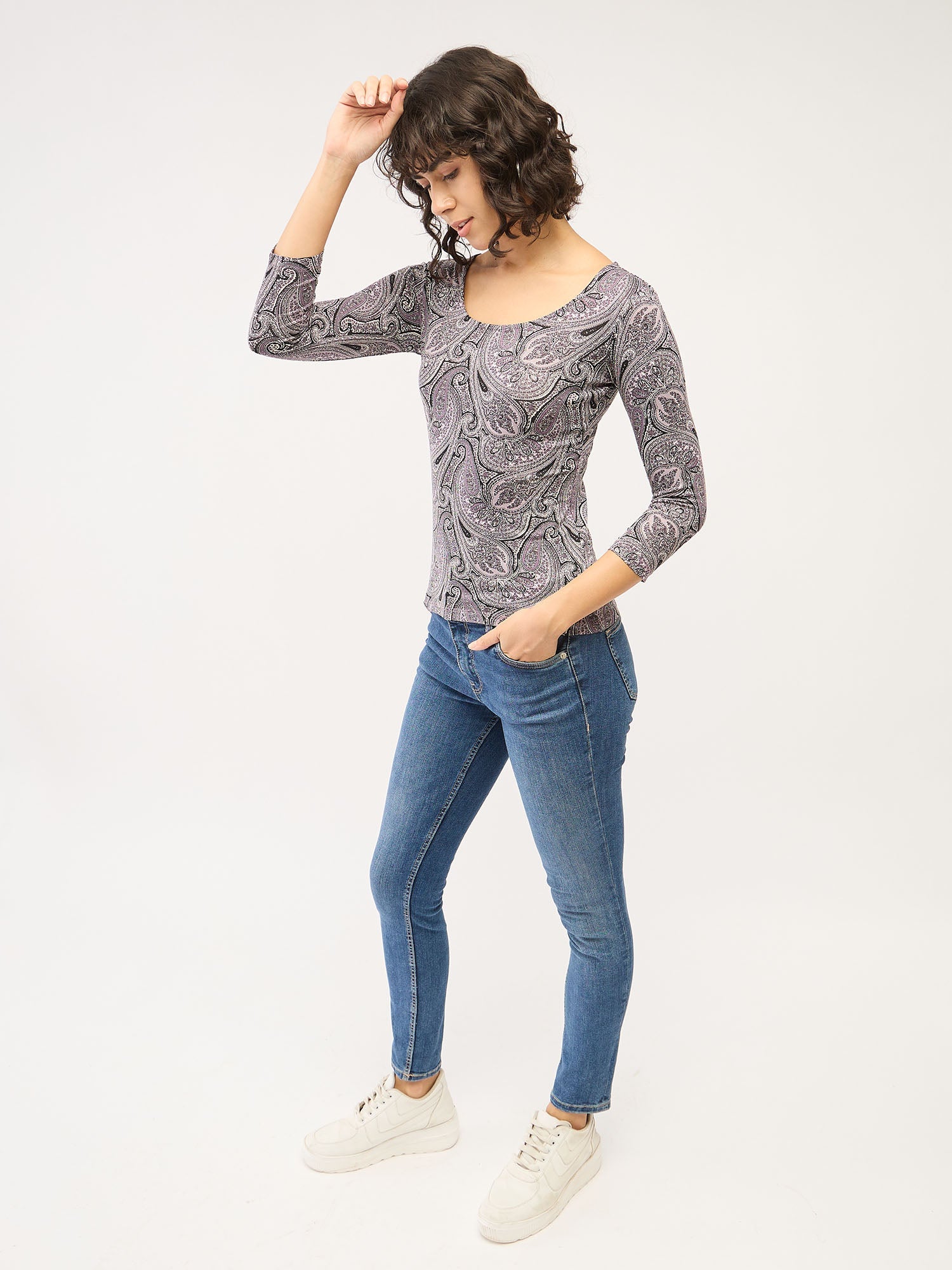 Tender Paisley Scoop Neck T-Shirt-Blue