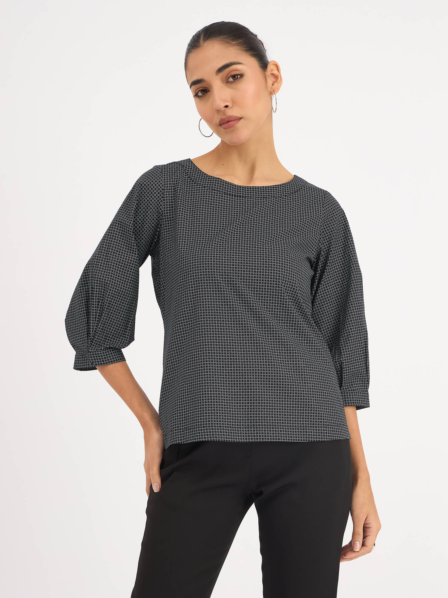 Nectarine Puffed Sleeves Top - Black Geo - SALT Attire