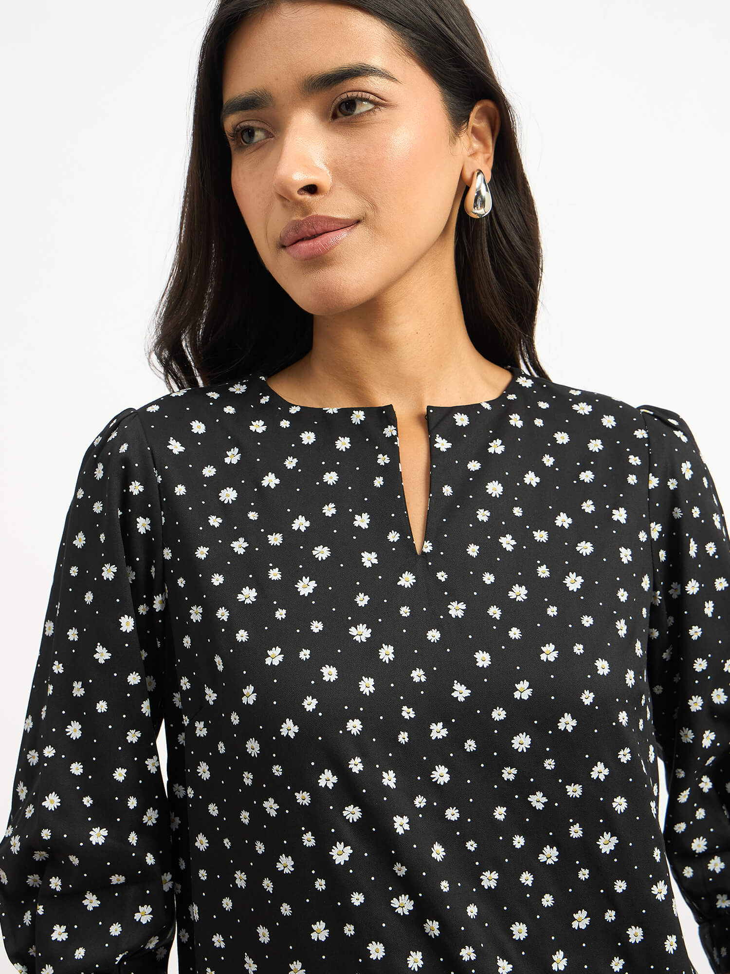 Gracie Puffed Sleeves Top - Black