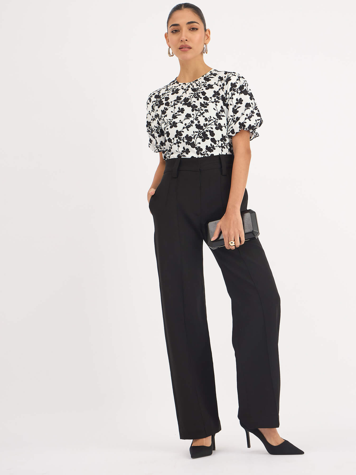 Myla Pleated Neck Puff Sleeve Top - Black & White - SALT Attire