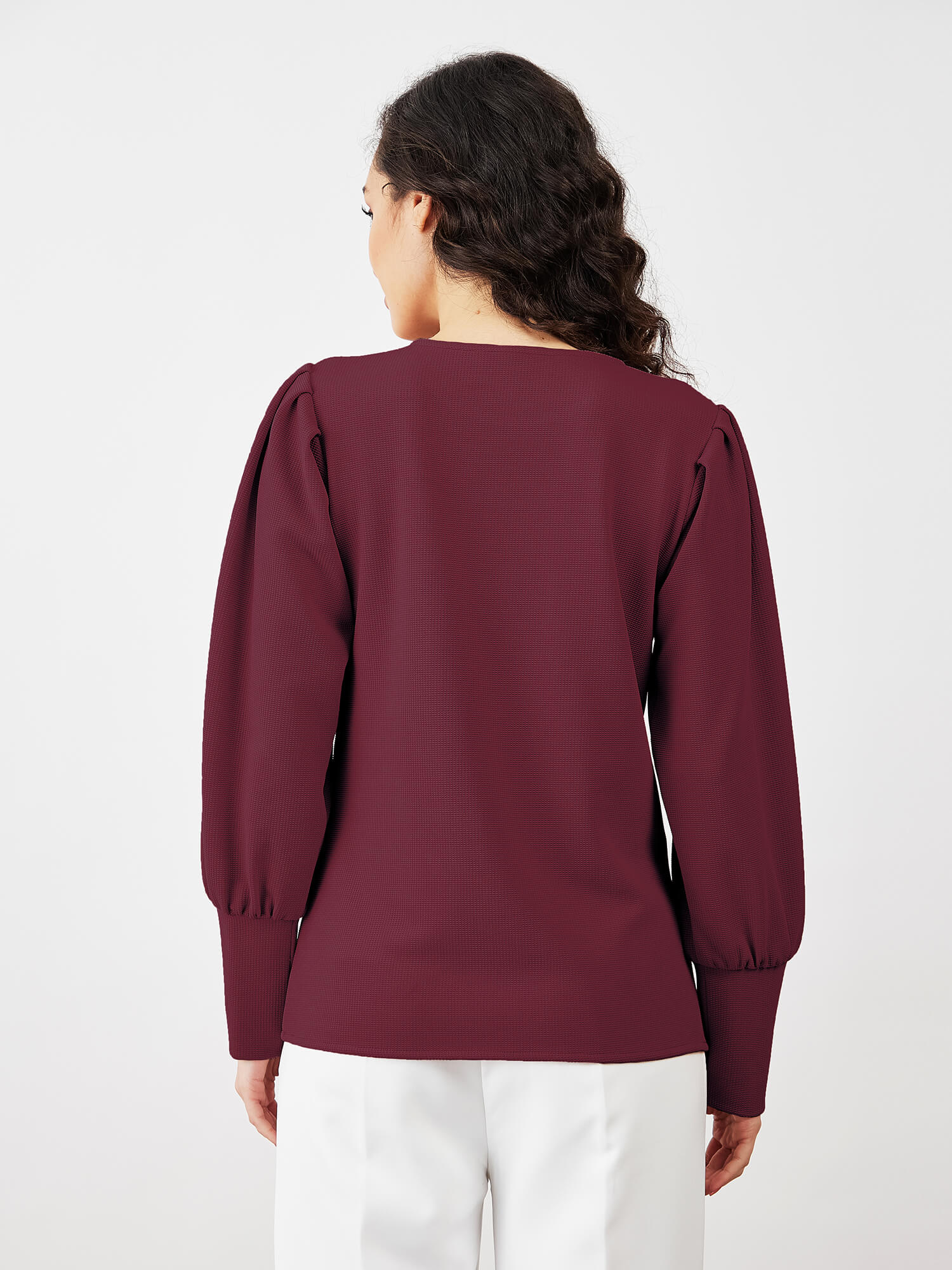 Apple Blossom Puffed Sleeves Top-Maroon