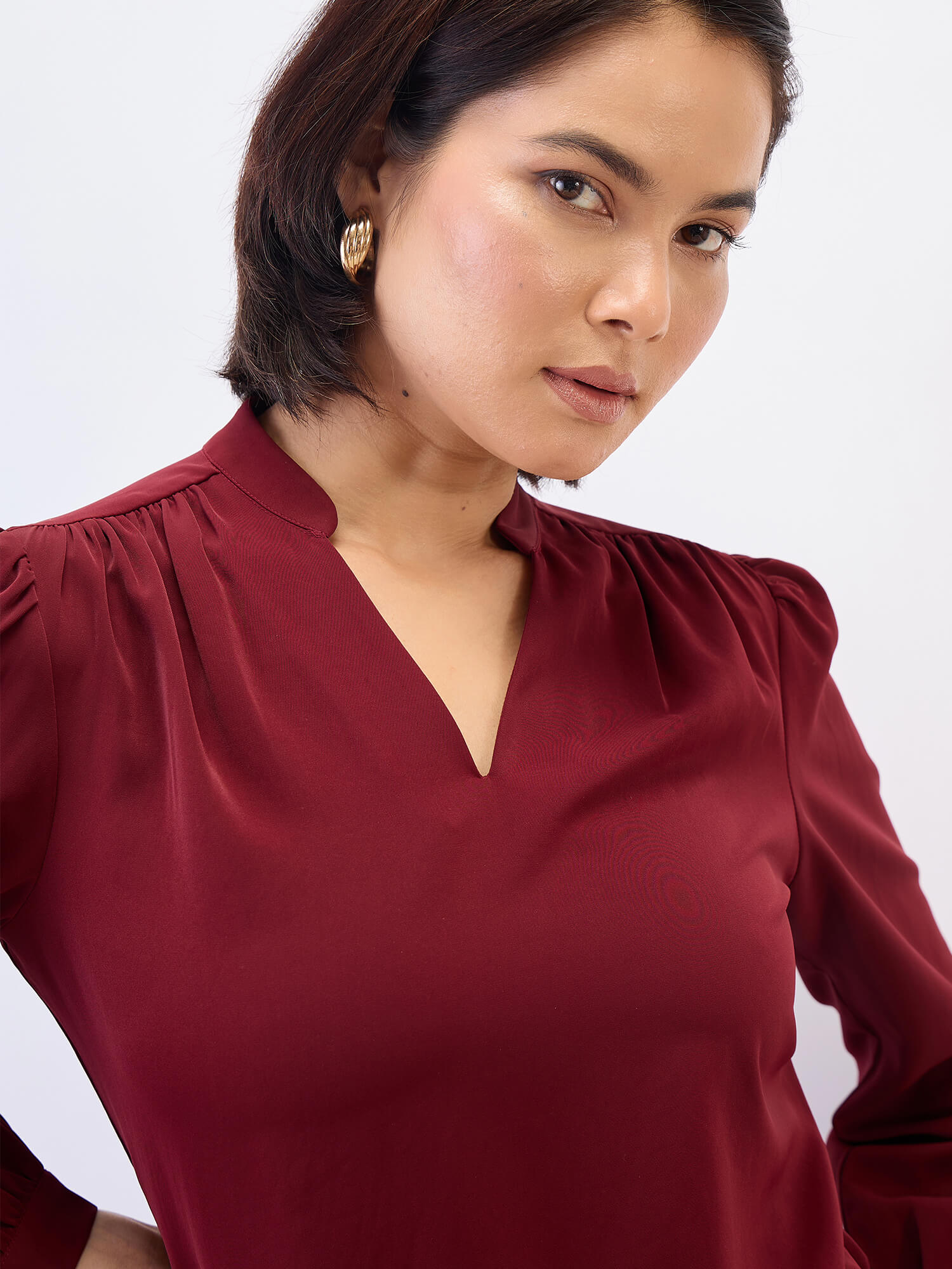 Astral Collared V-Neck Top-Wine