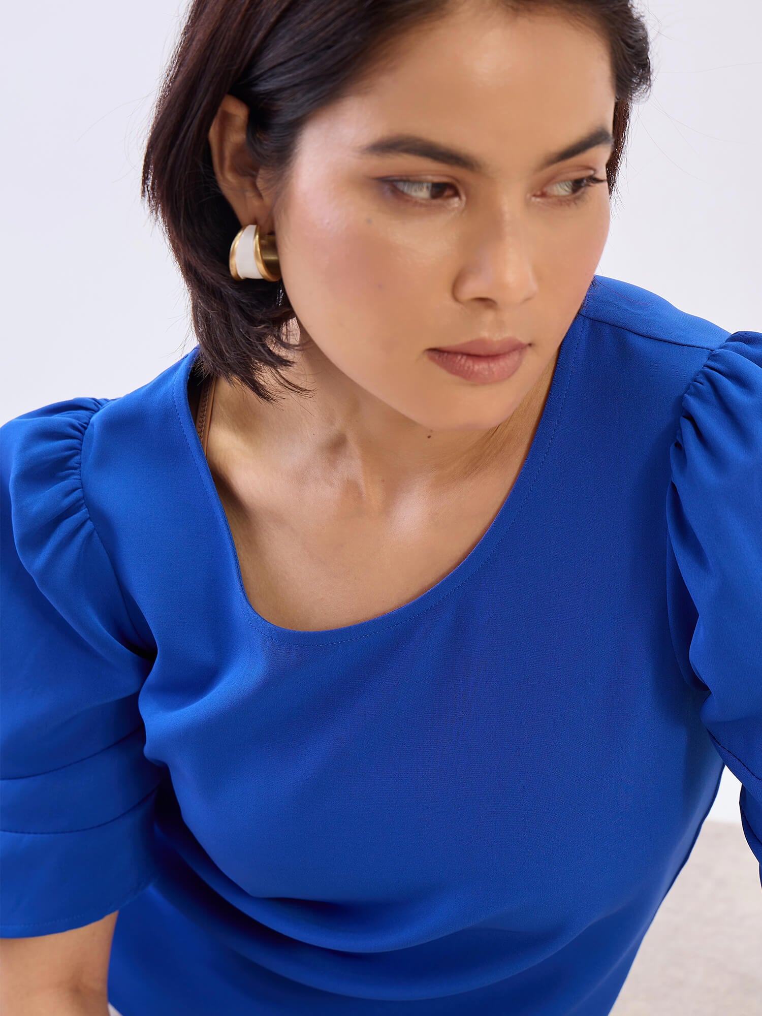 Jaunty Puffed Sleeves Top-Cobalt Blue