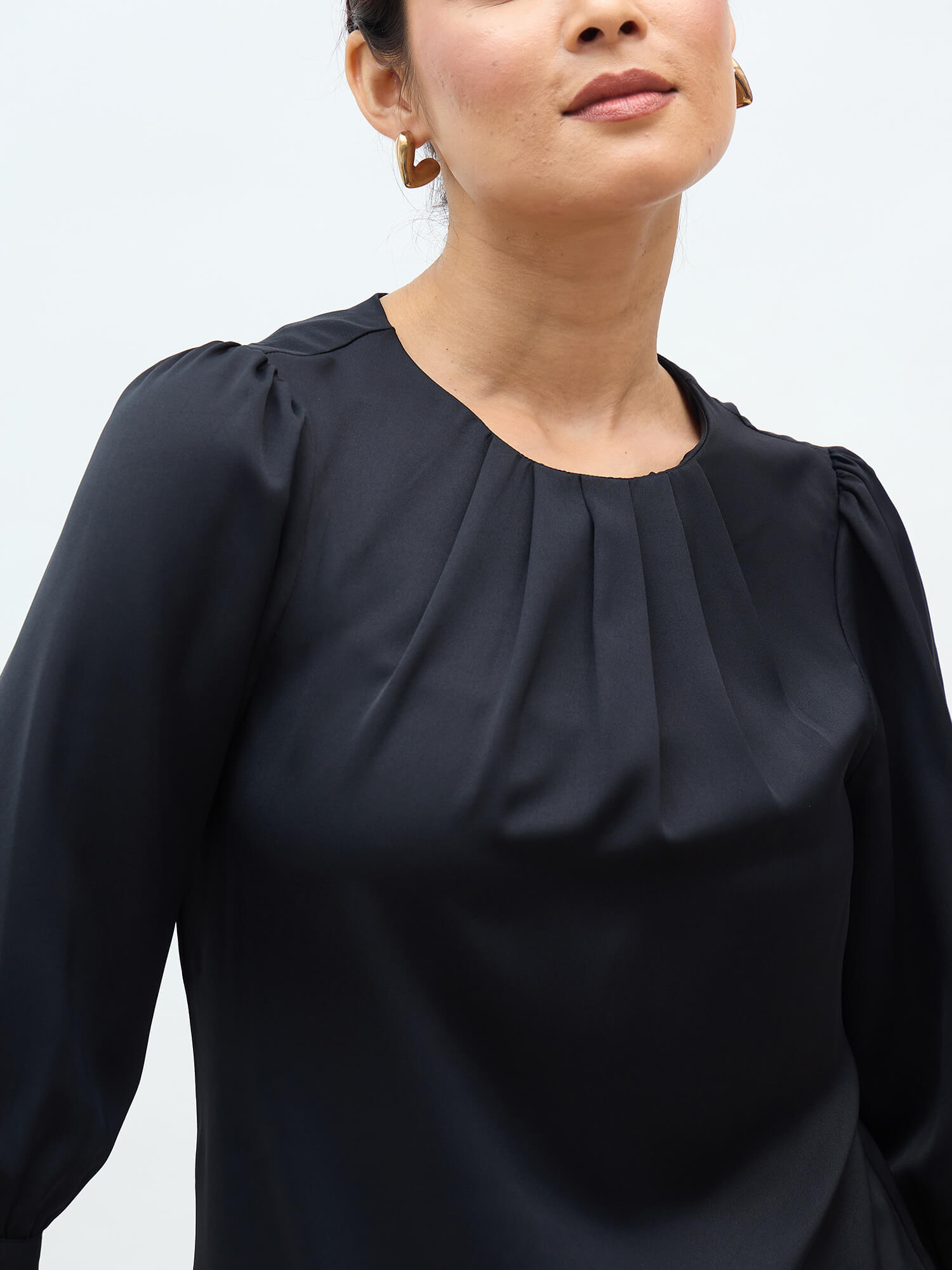 Jeany Pleated Neckline Top-Black