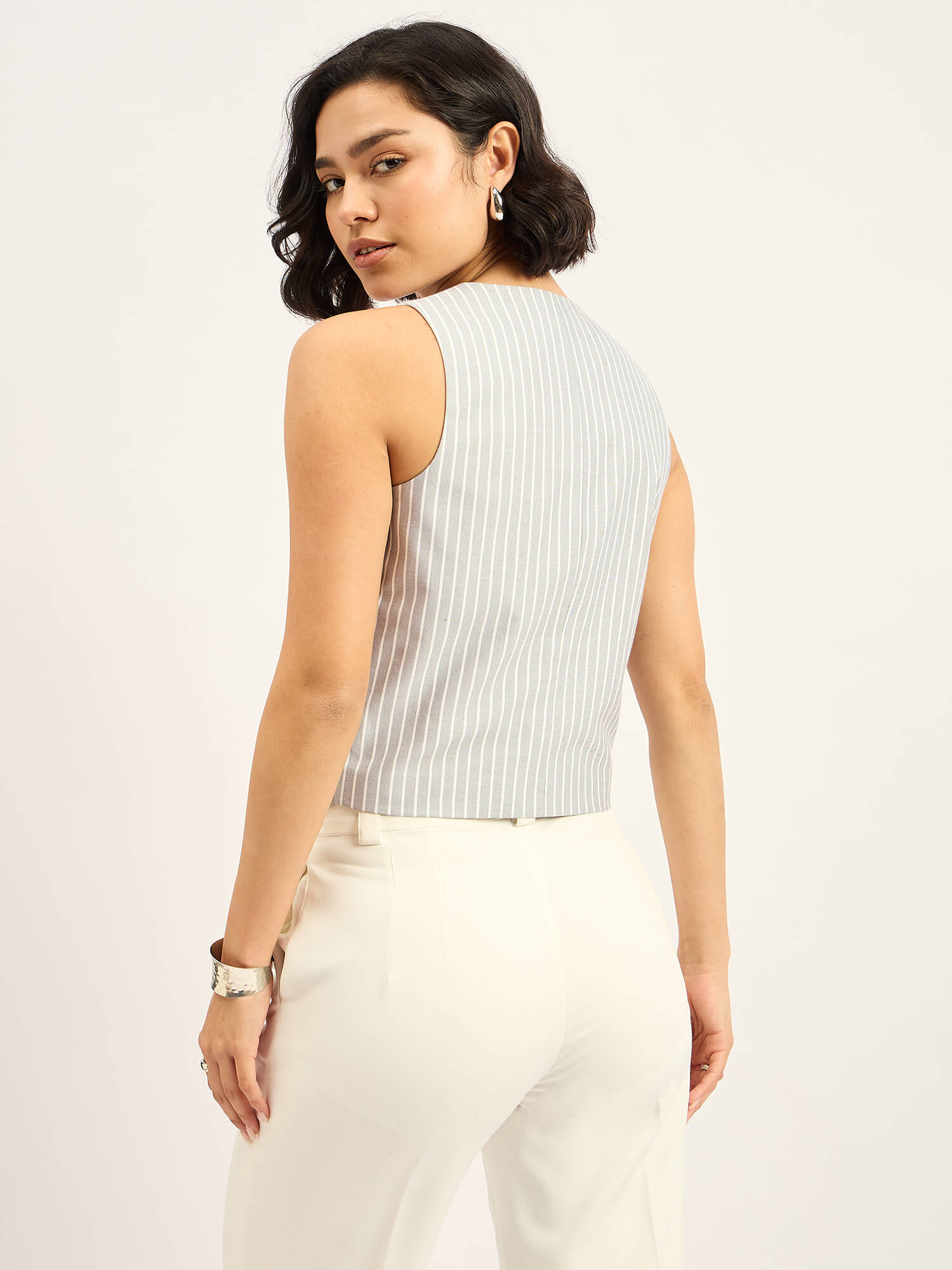 Quera Button-Down Lined Waistcoat - Grey & White