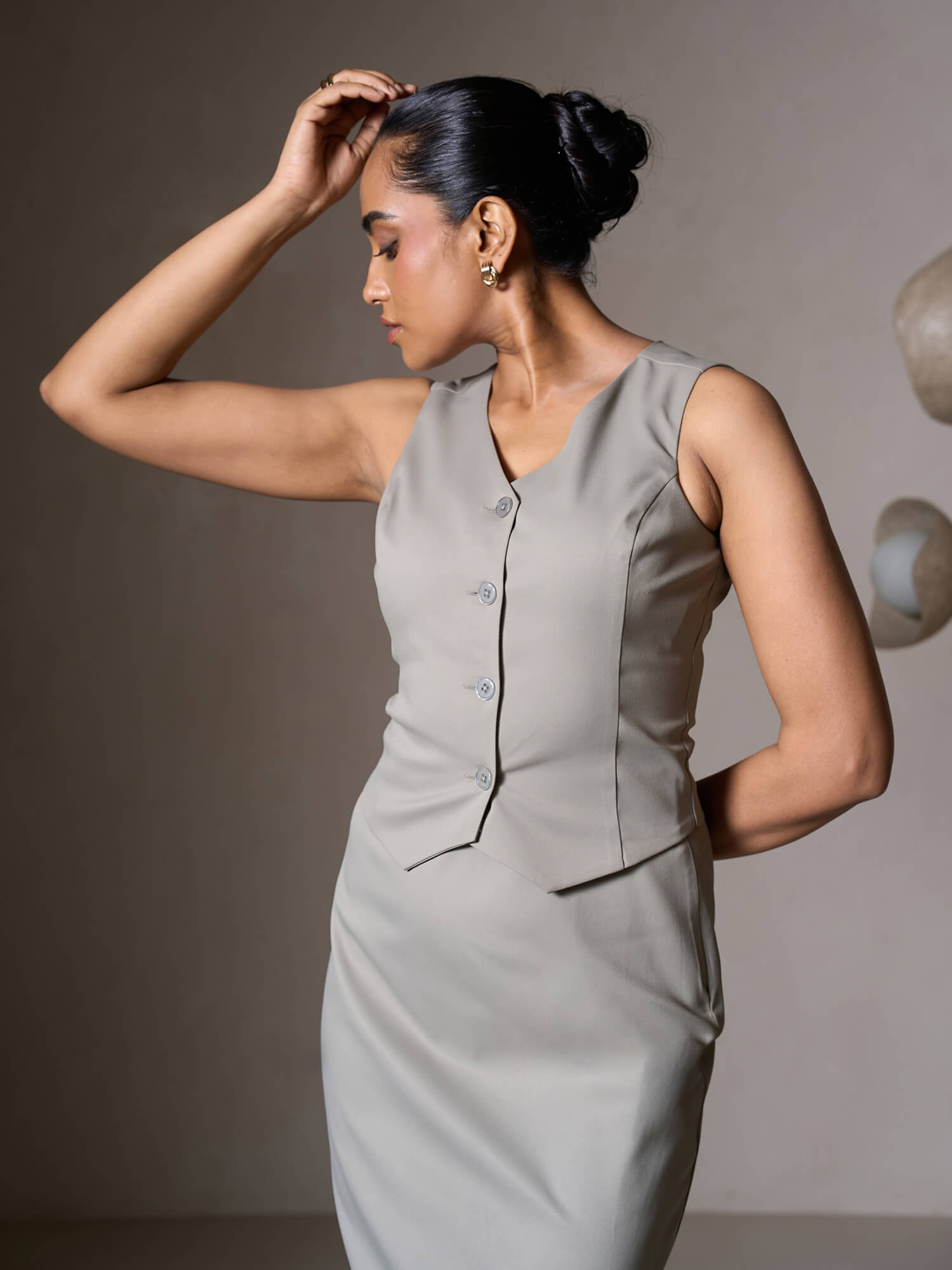 Aaron V-neck Vest-Grey