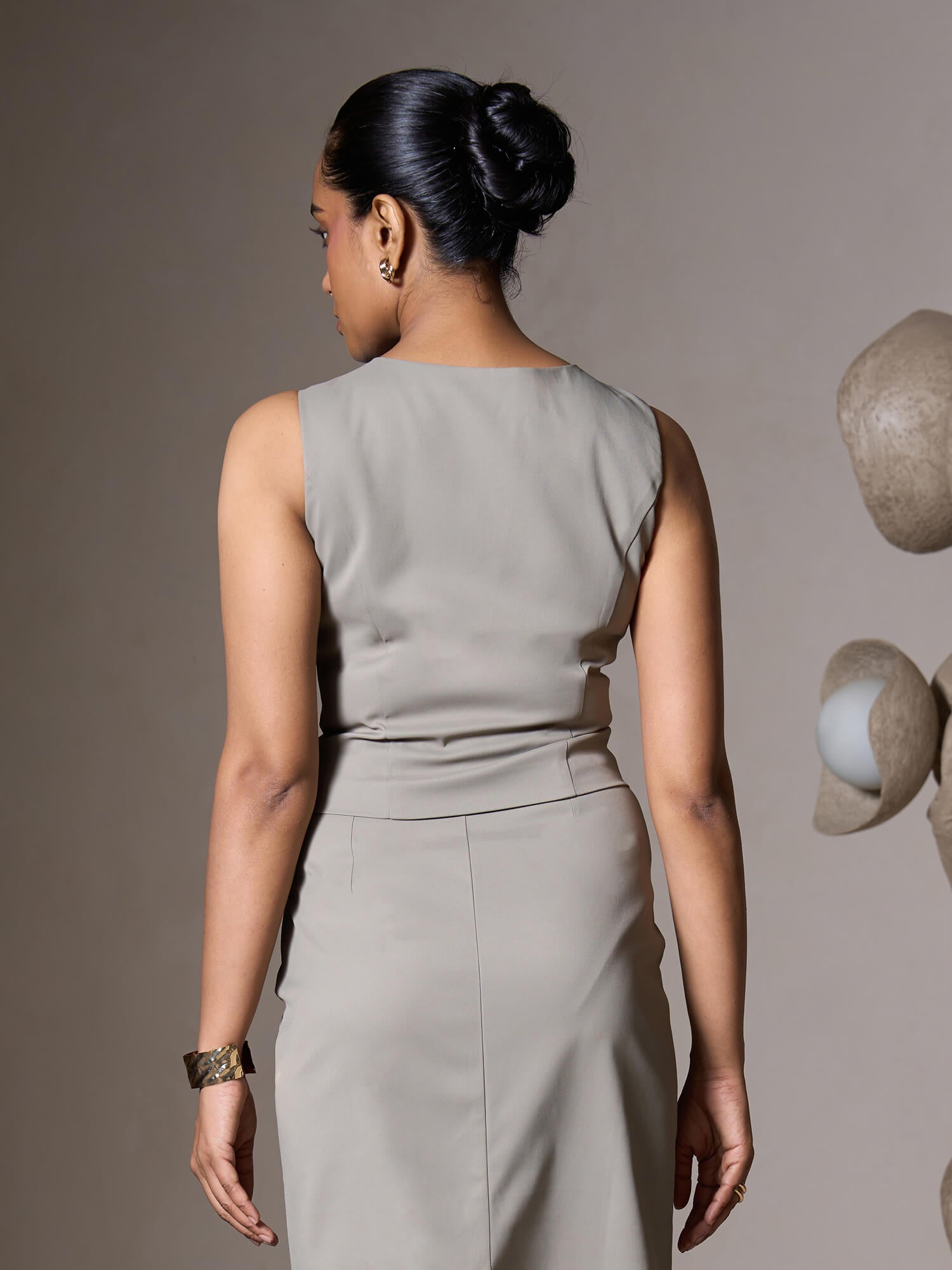 Aaron V-neck Vest-Grey