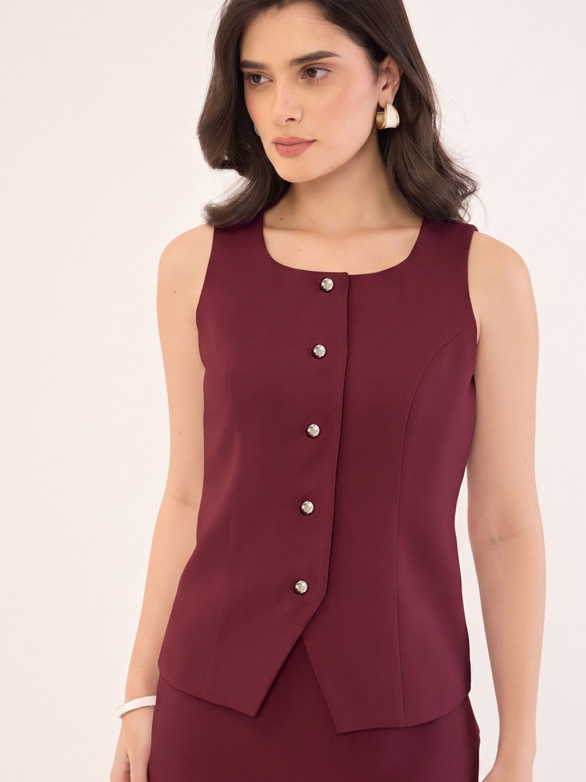 Amber Square neck sleeveless waistcoat-Wine