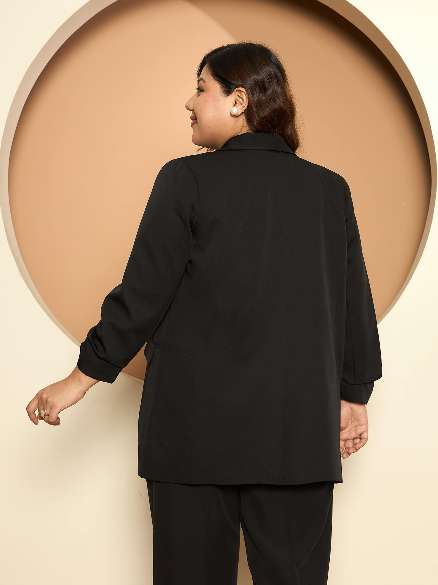 LB-Valorous Ruched Sleeve Blazer-Black