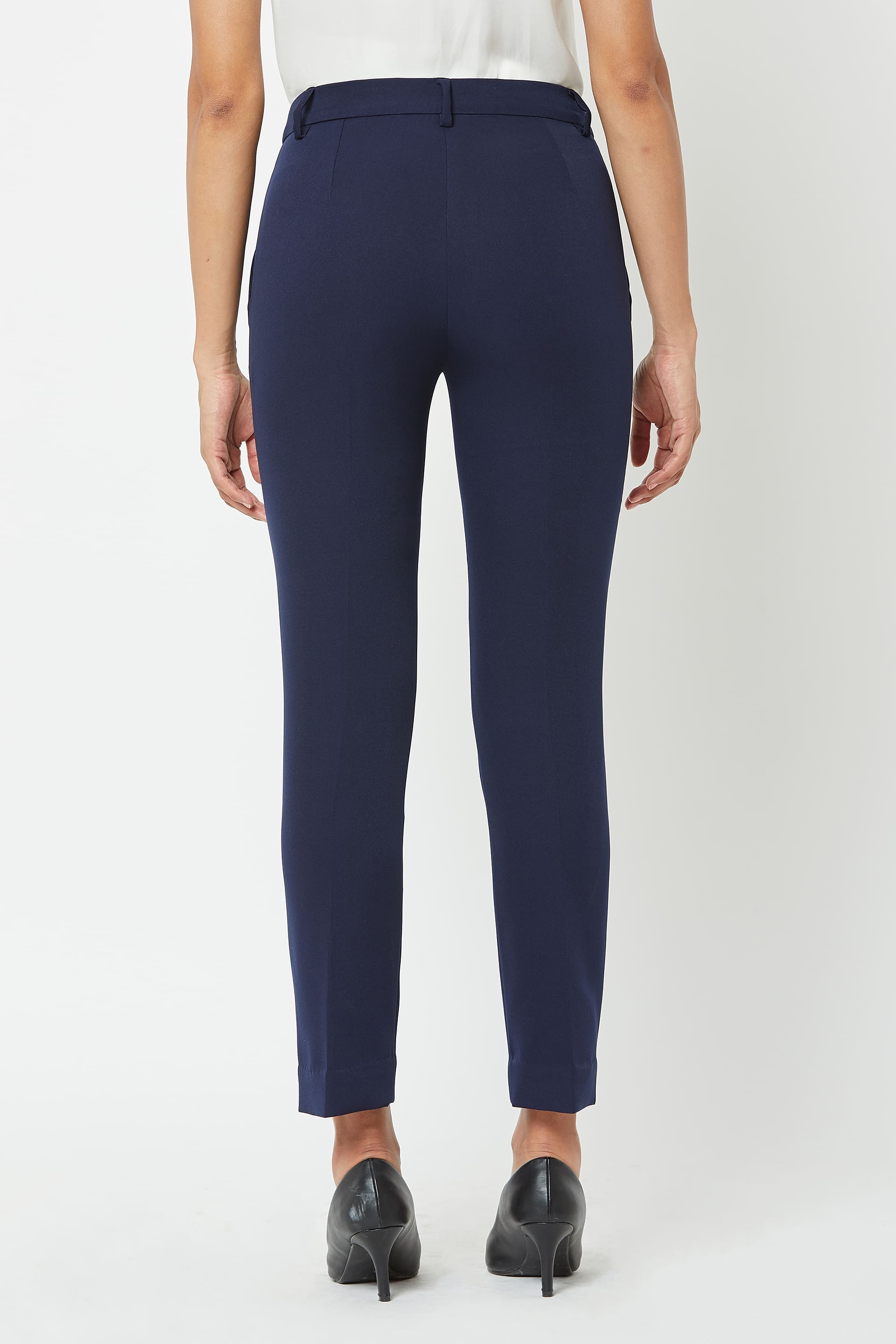 Earnest Mid Rise Slim Pant - Navy Blue