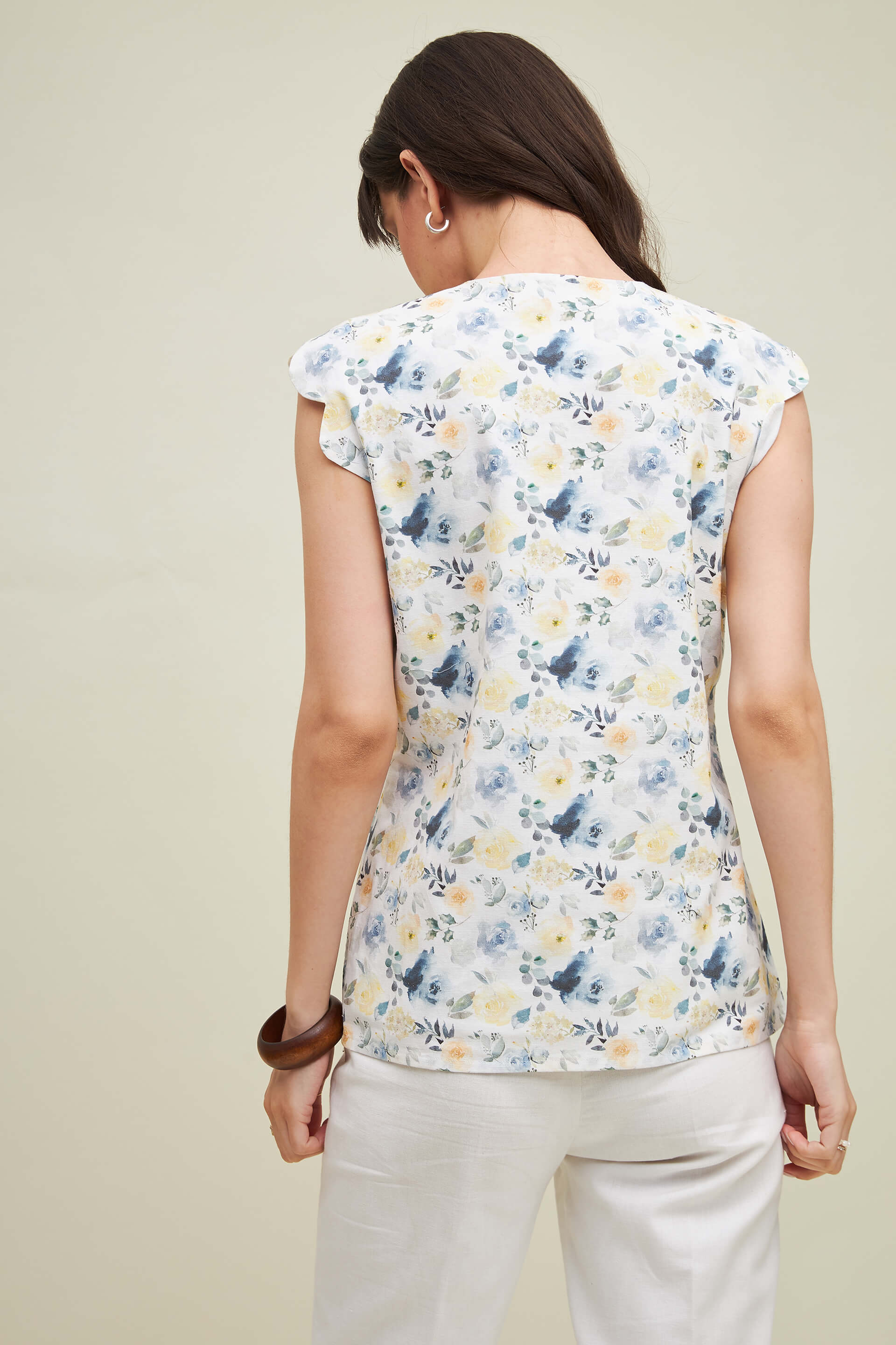 Malta Floral Scallop Sleeves Top - Multicolor
