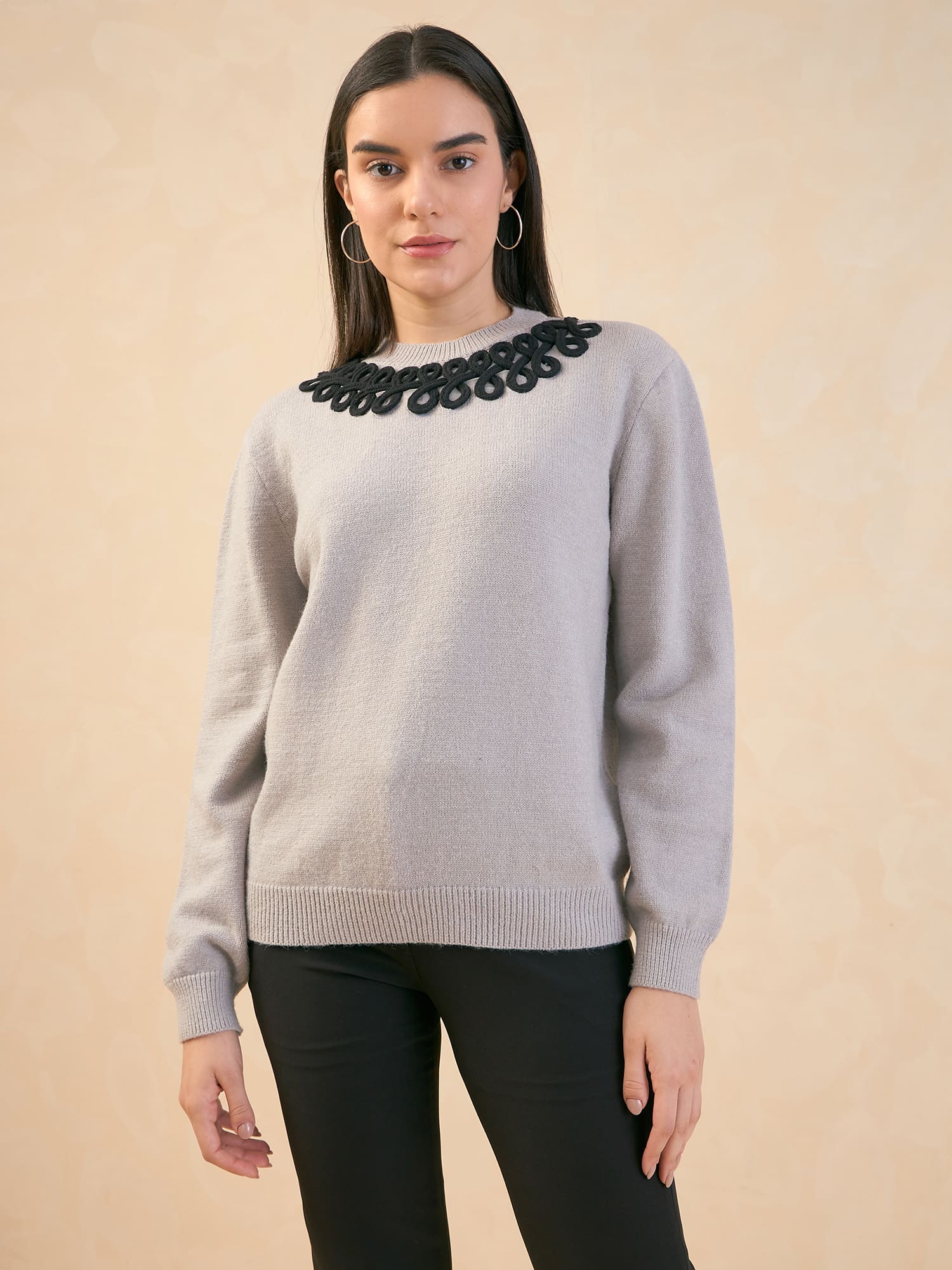 Dorothy Applique Sweater - Light Grey
