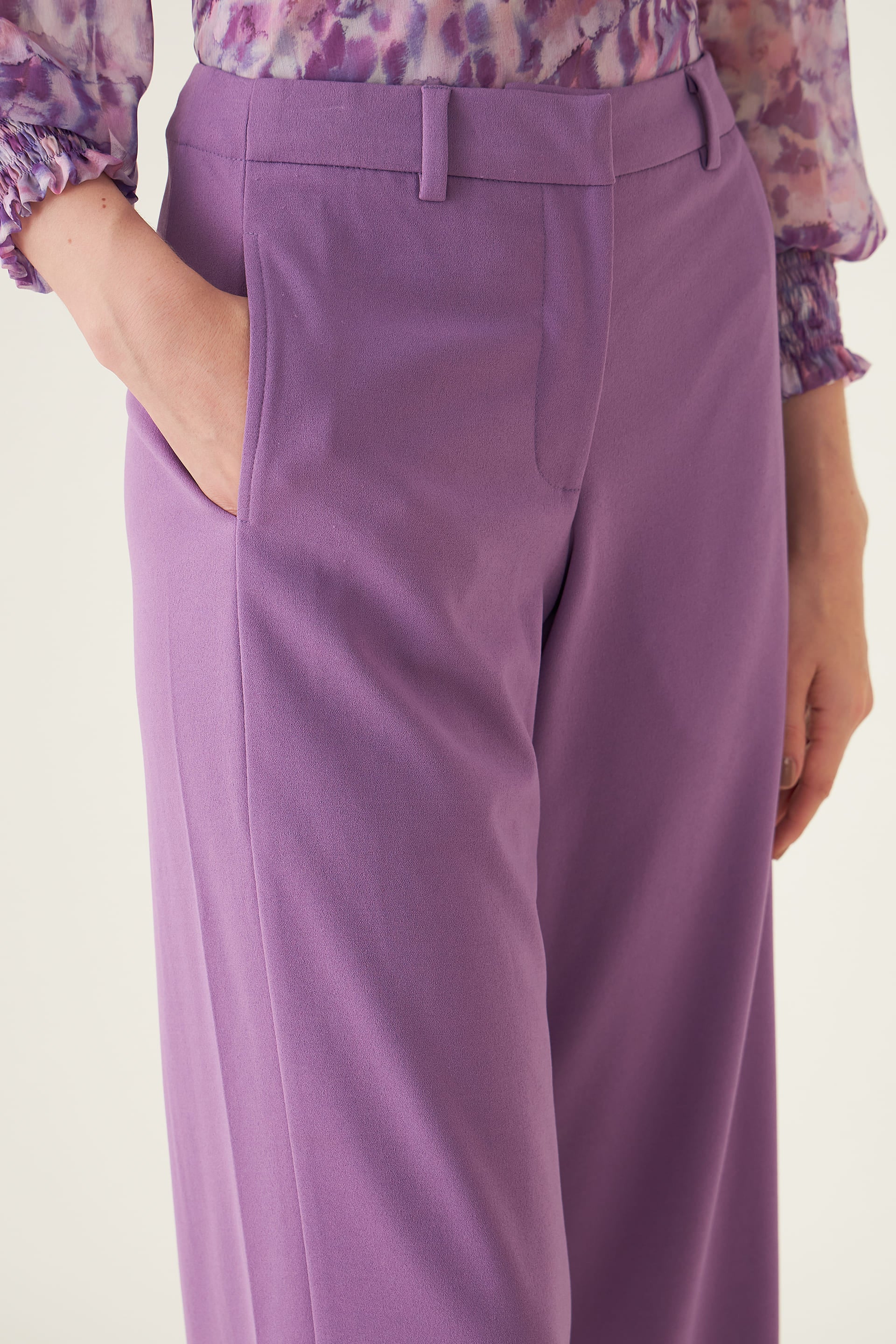 Suave High Rise Wide Leg Pants - Lavender