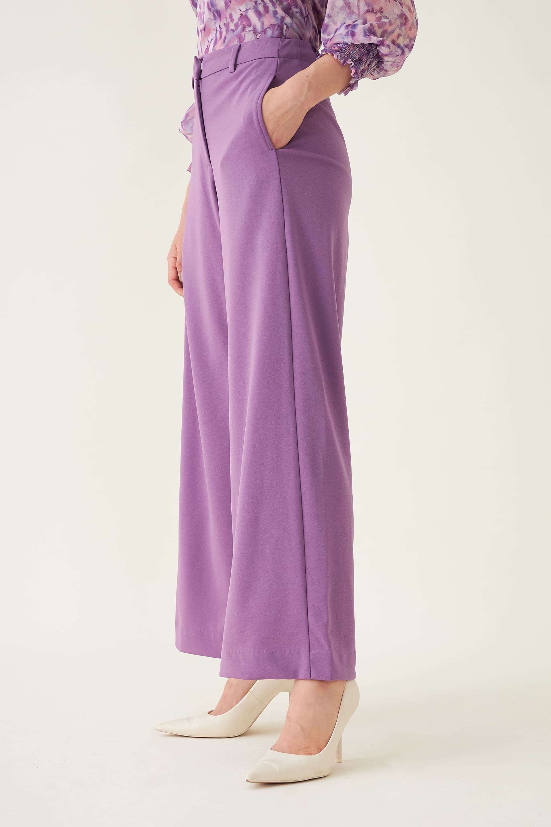 Suave High Rise Wide Leg Pants - Lavender - SALT Attire