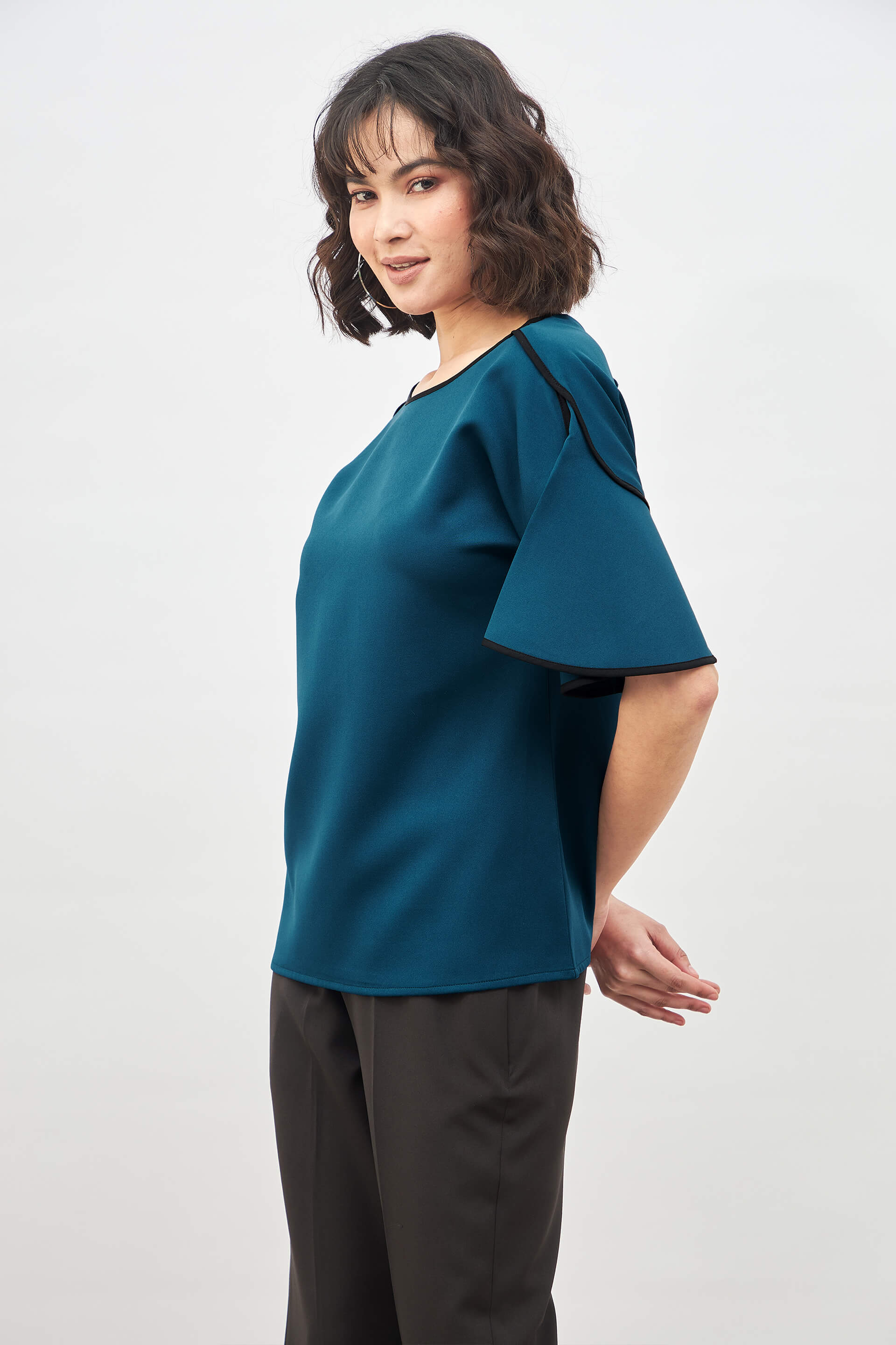 Gracious Contrast Piping Top - Teal