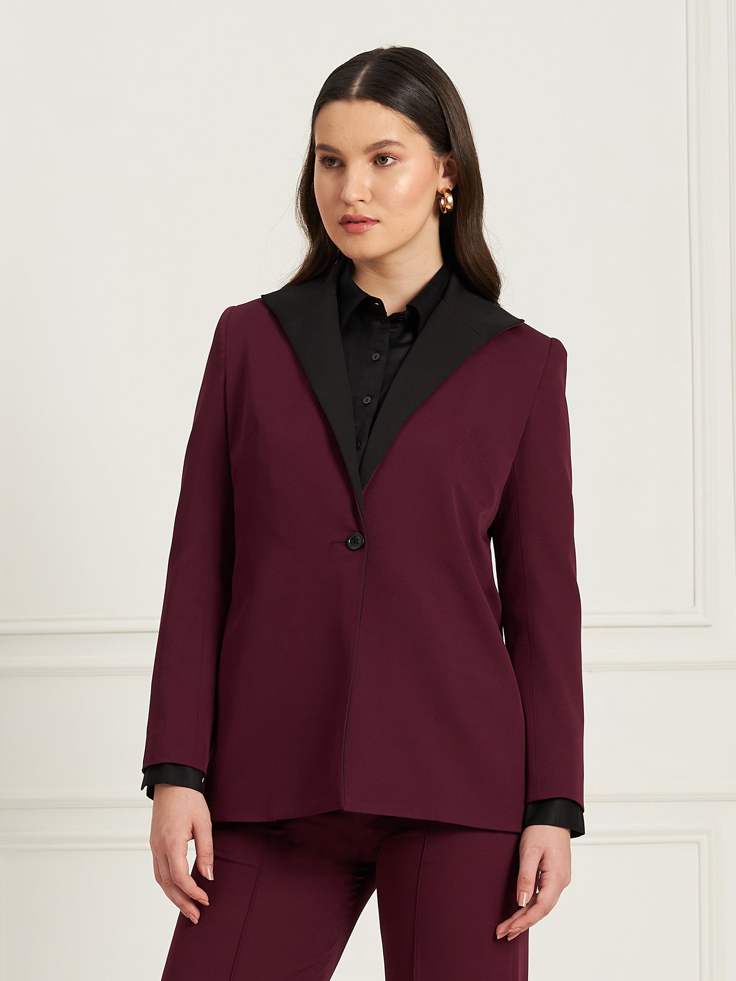 Spirited Exaggerated Lapel Blazer-Burgundy