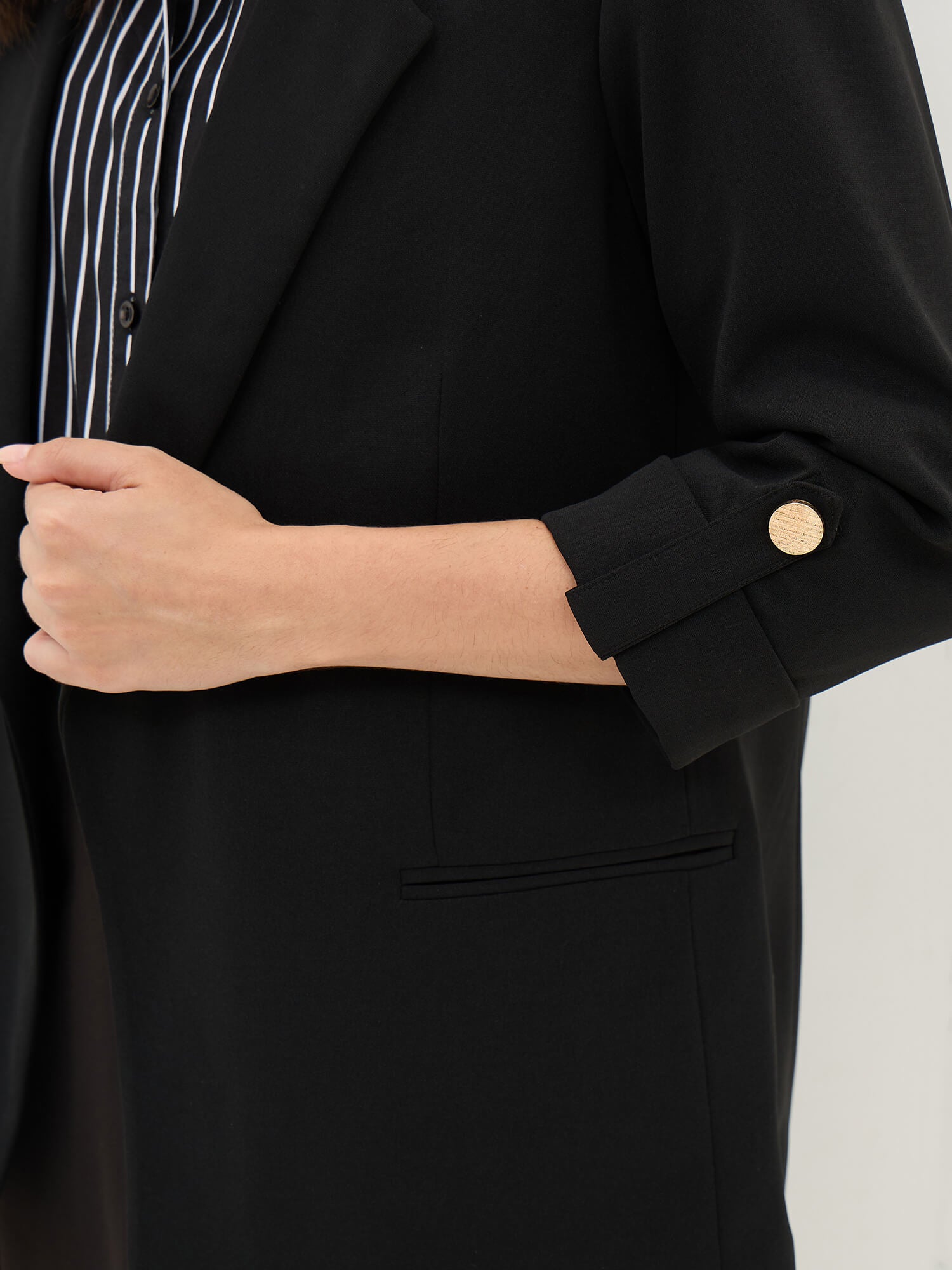 Ecuador Rolled-Up Sleeves Blazer-Black