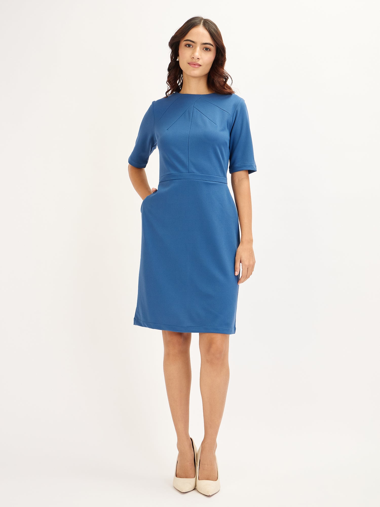 Prestige-English Blue Knee Length Sheath Dress - Blue