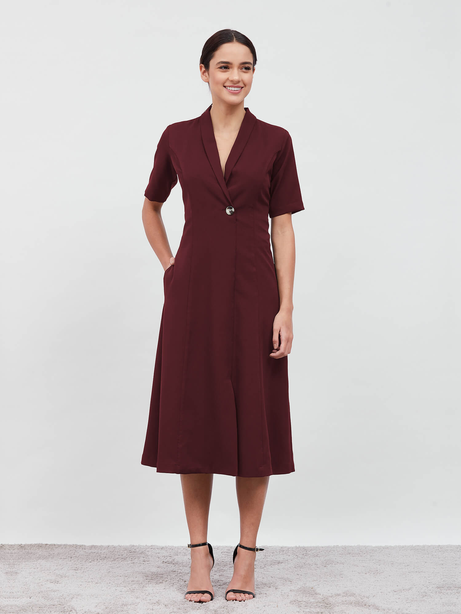 Stalwart Shawl Collared Dress - Maroon