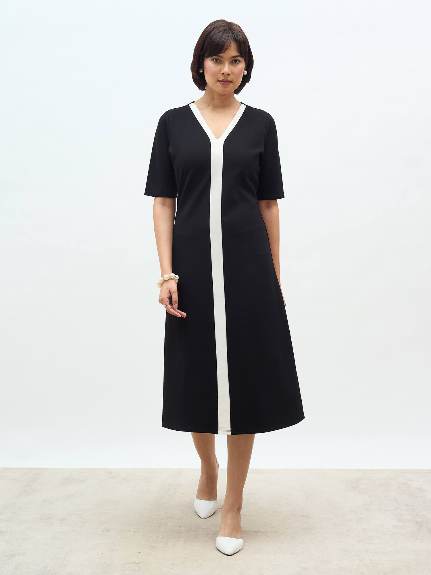 Astraea Contrast Panel Dress-Black