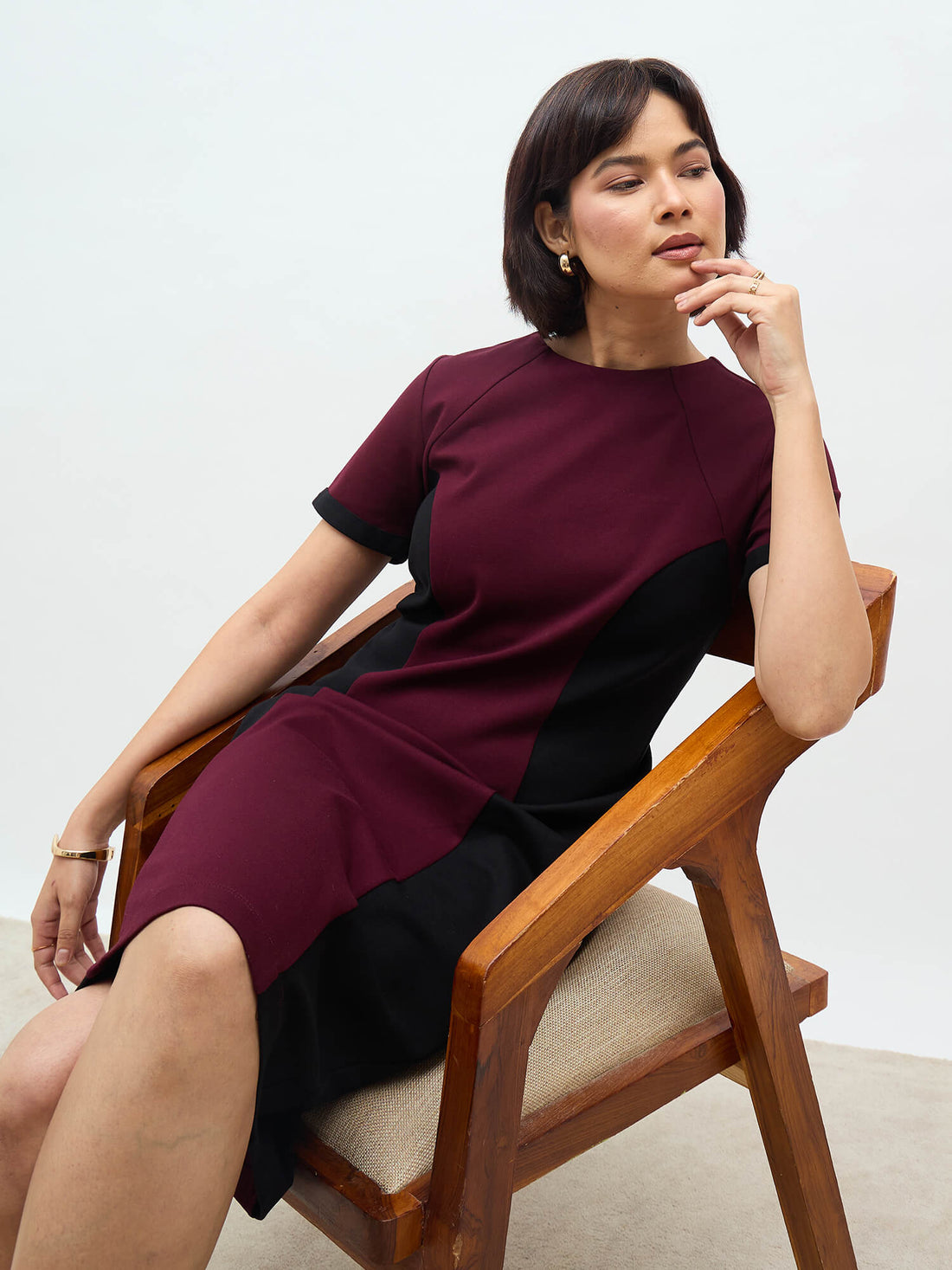 Aven Panelled Dress-Wine &amp; Black