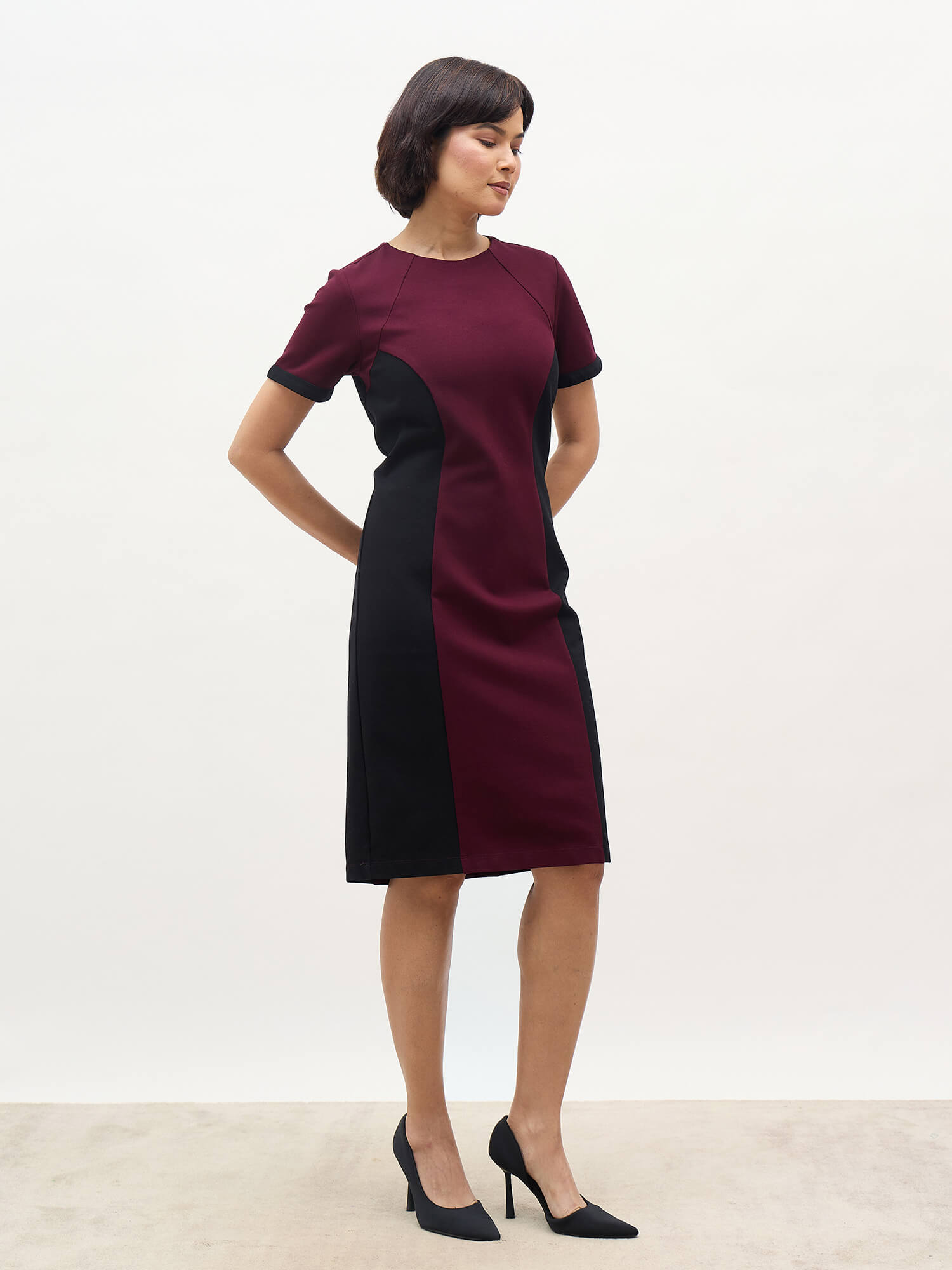 Aven Panelled Dress-Wine &amp; Black