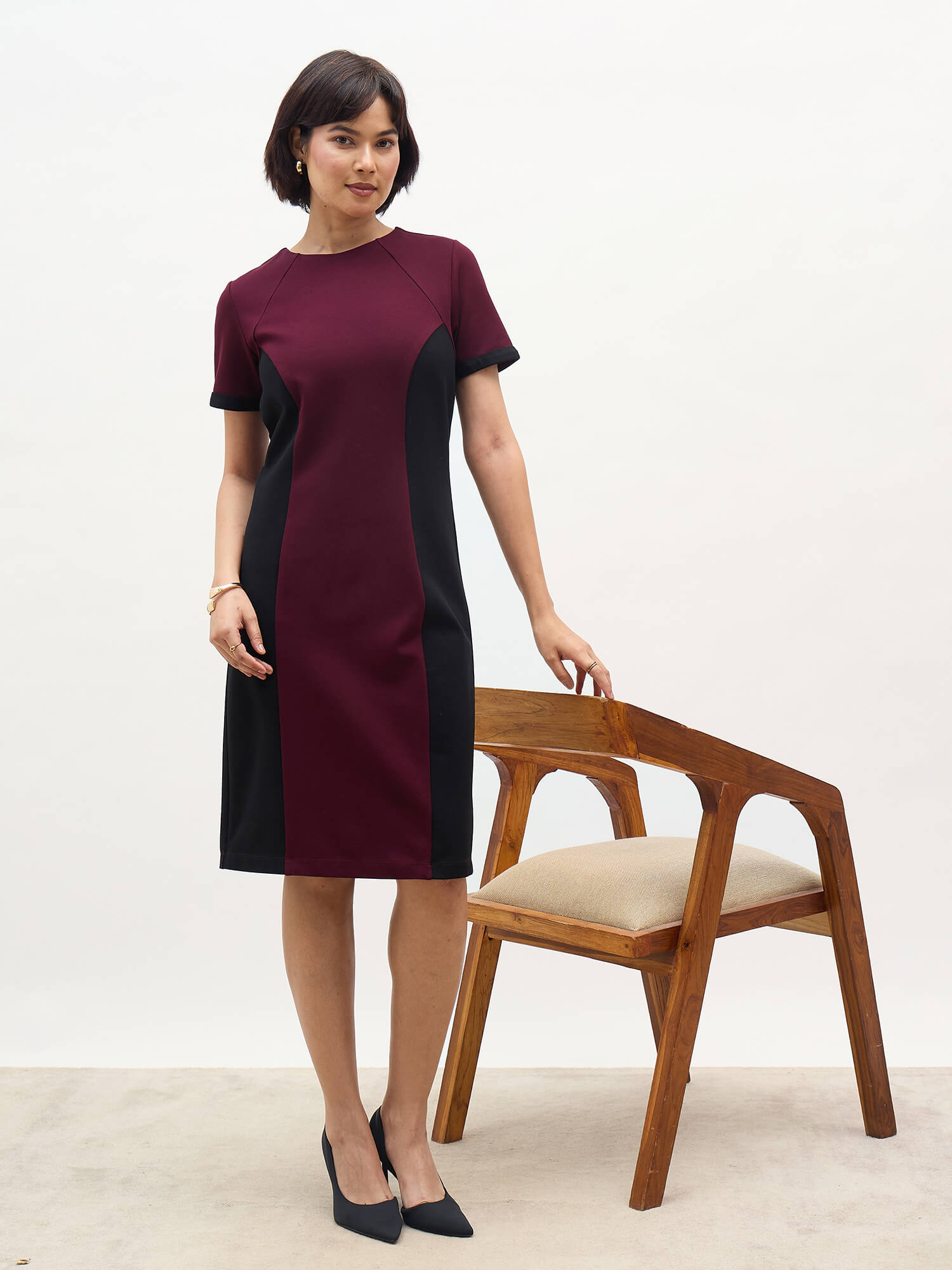 Aven Panelled Dress-Wine &amp; Black
