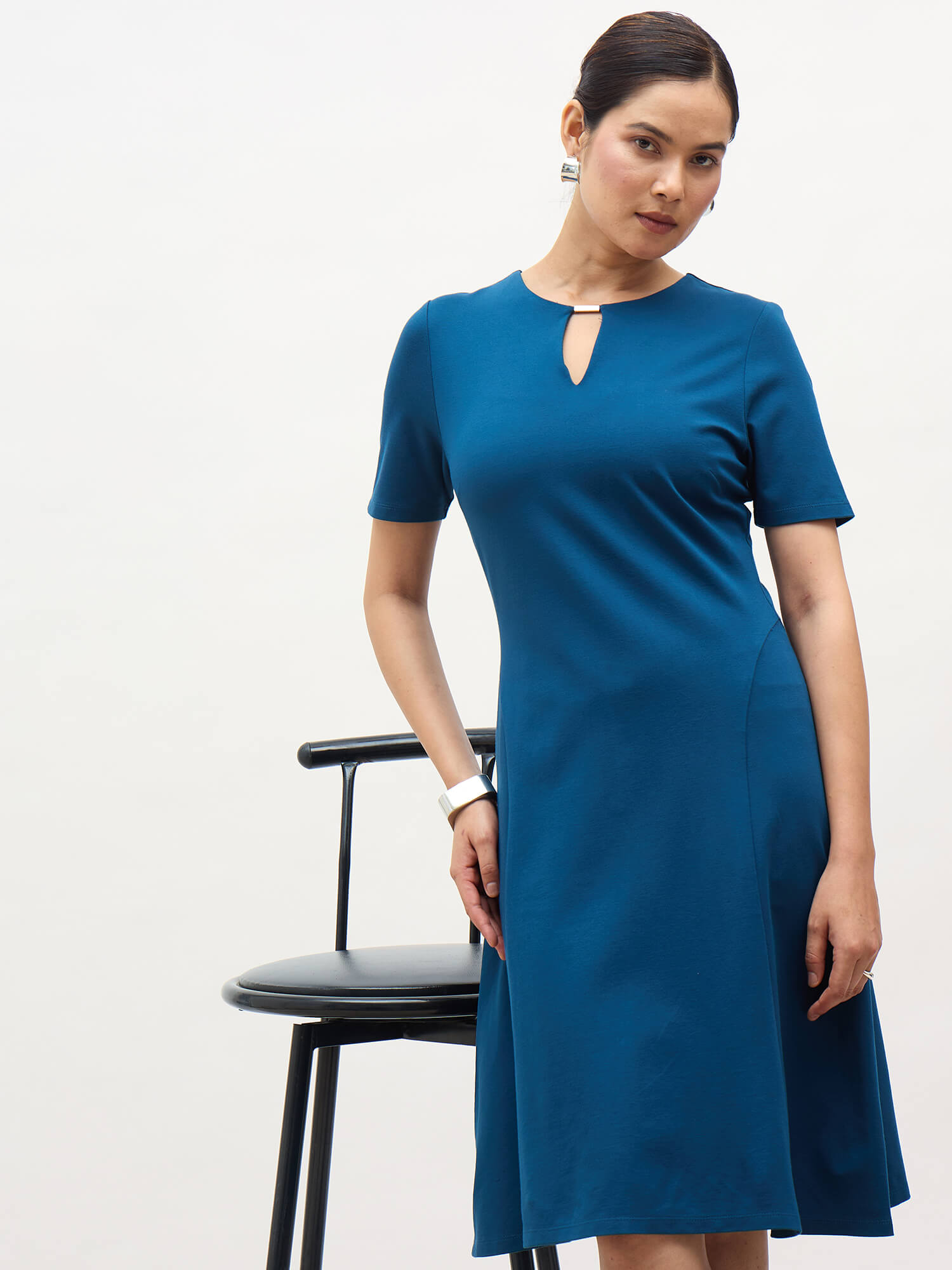 Laurelina Keyhole Trim Detail Dress-Teal