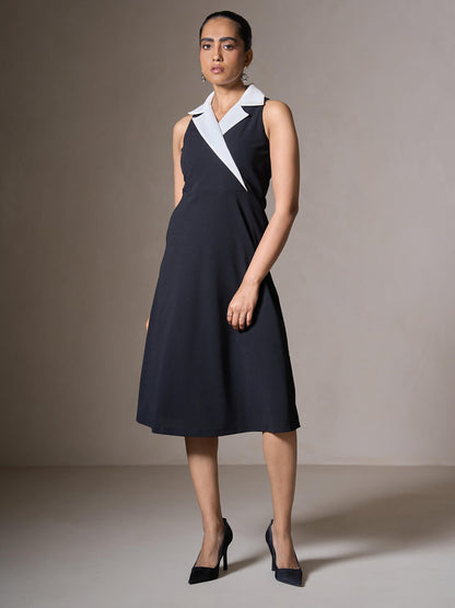Zion Contrast Collar Midi Dress-Black