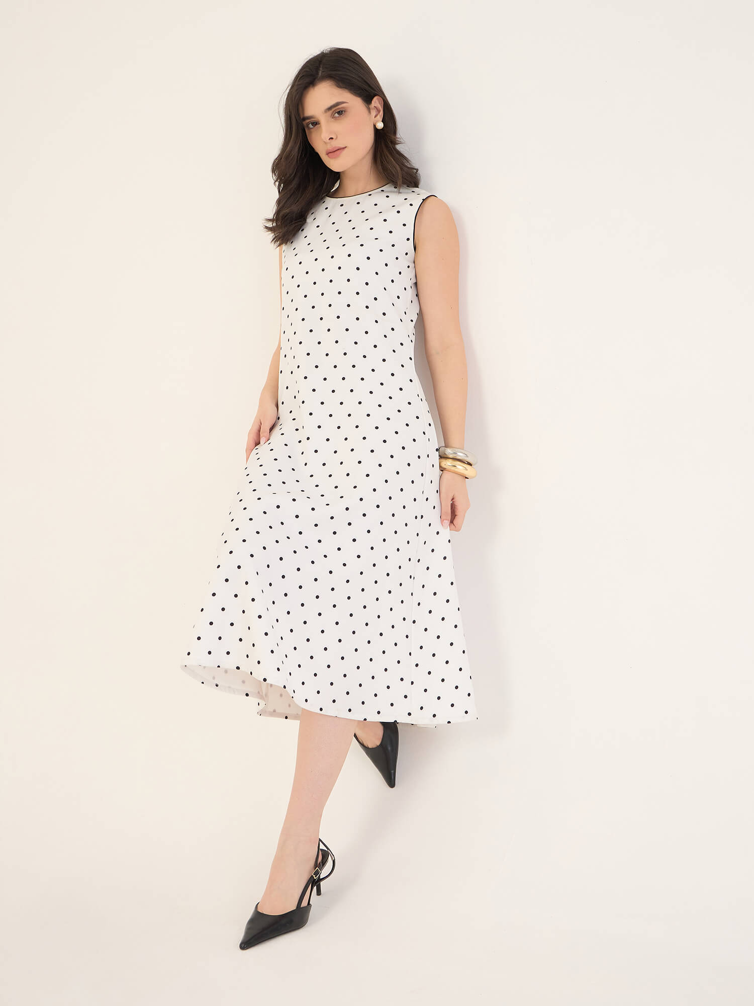 Dotella Contrast Detail Flared Midi Dress -White