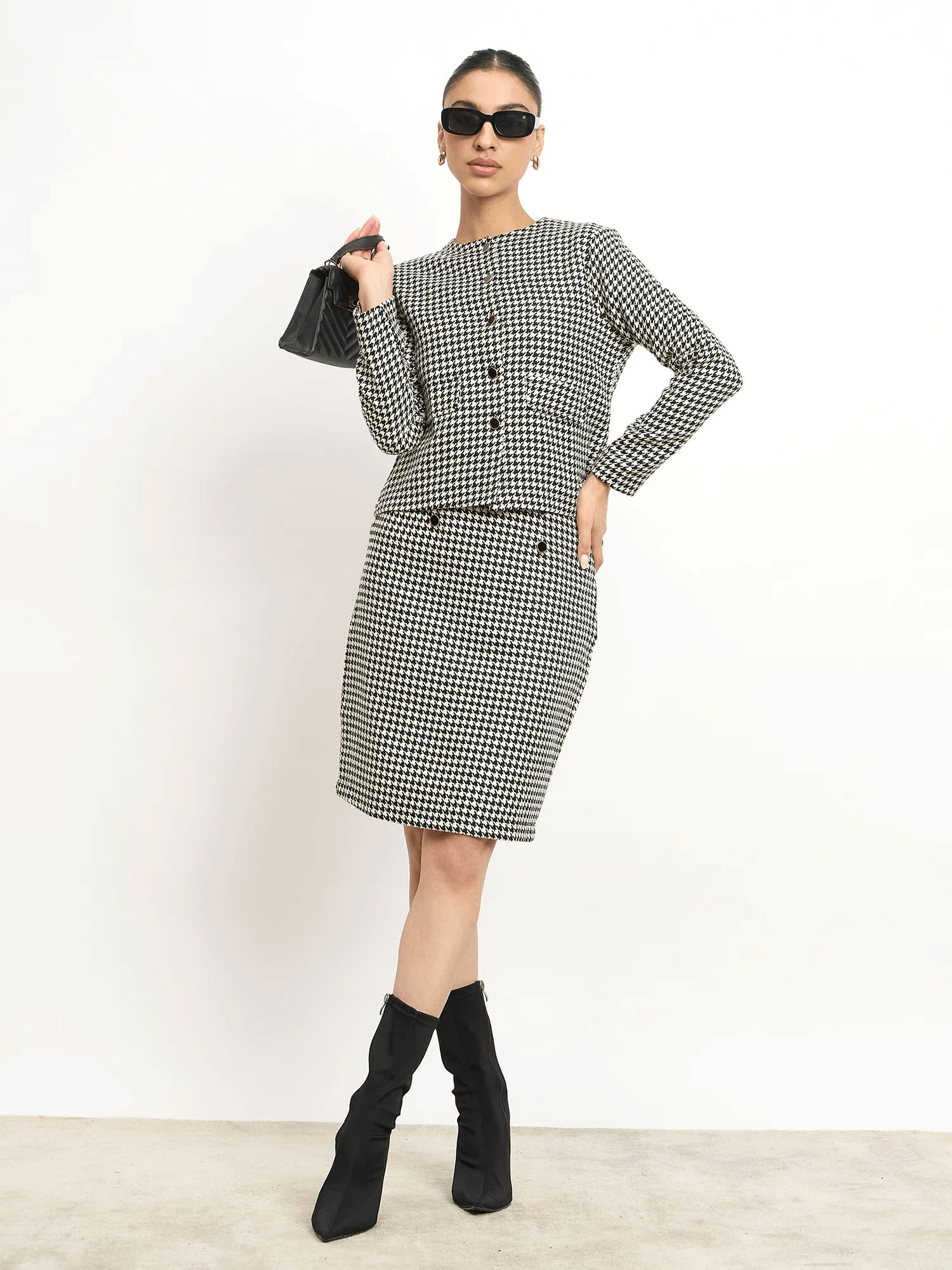 Susie Button Down Short Jacket - Black &amp; White
