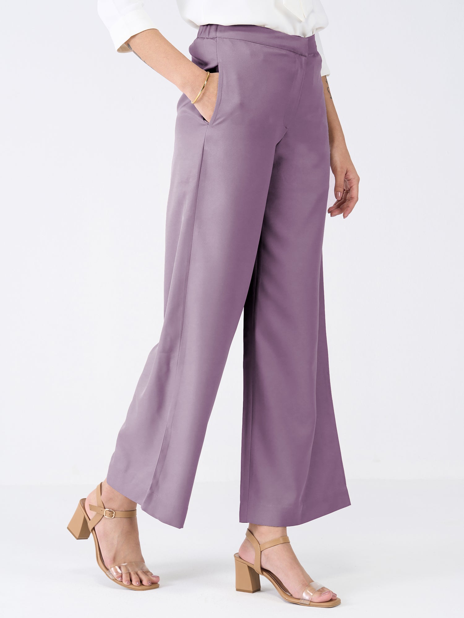 Mercer Mid Rise Wide Legged Trousers - Mauve