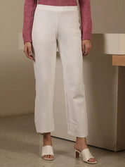 Airy Pull On Straight Jeggings - White