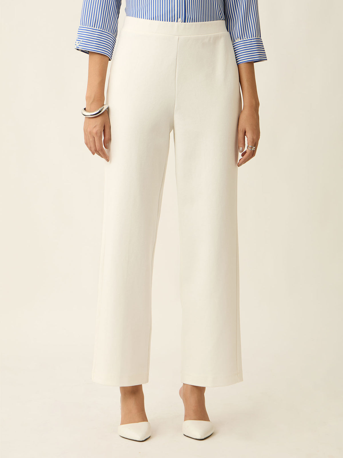 Airy Pull On Straight Jeggings - White