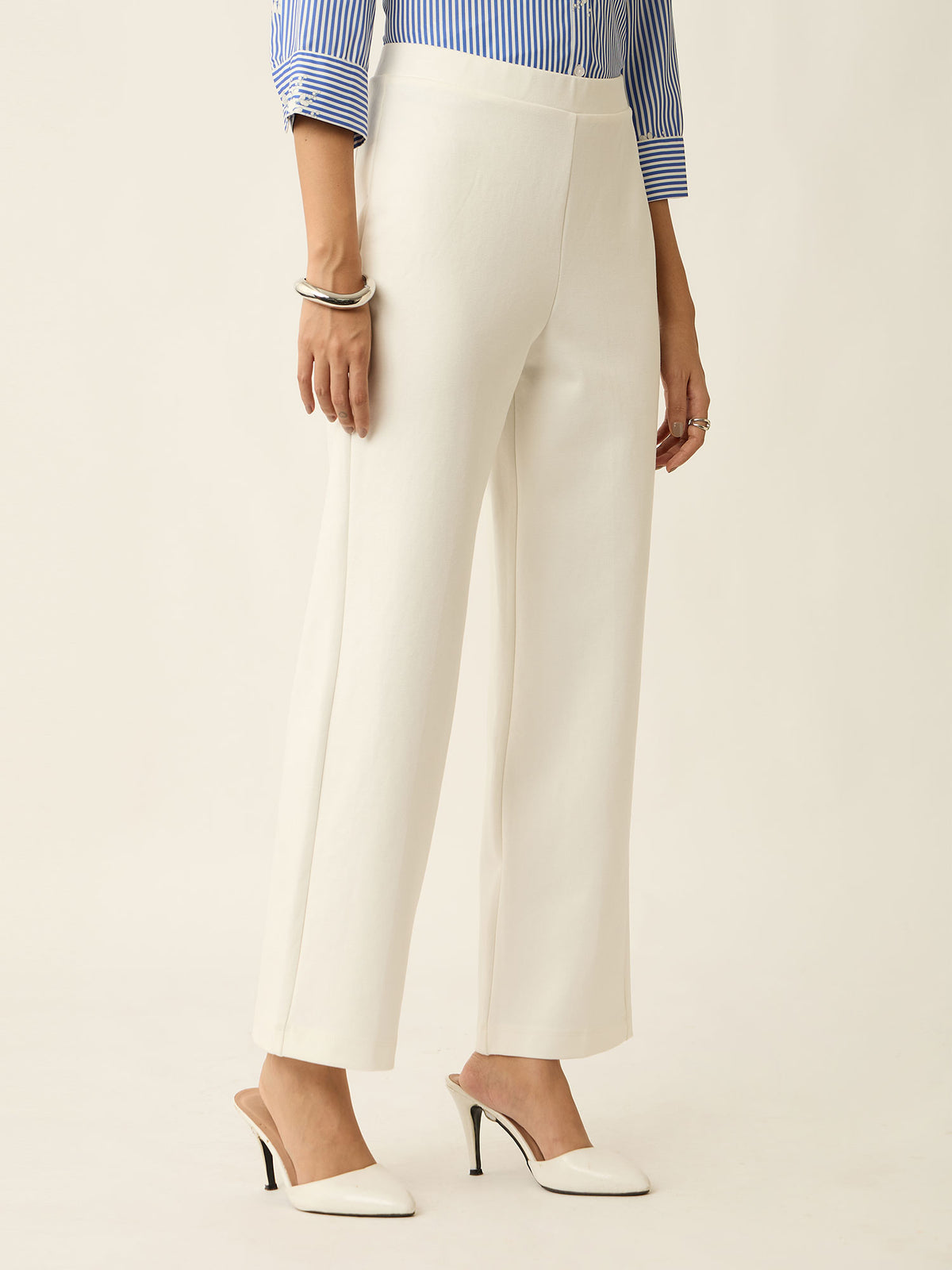 Airy Pull On Straight Jeggings - White