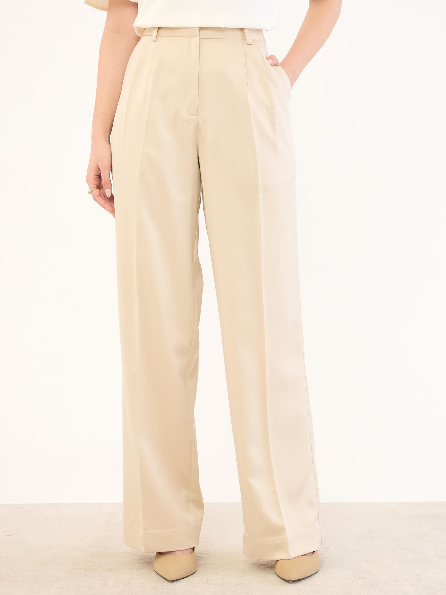 Sway Mid Rise Pleated Front Pants-Cream