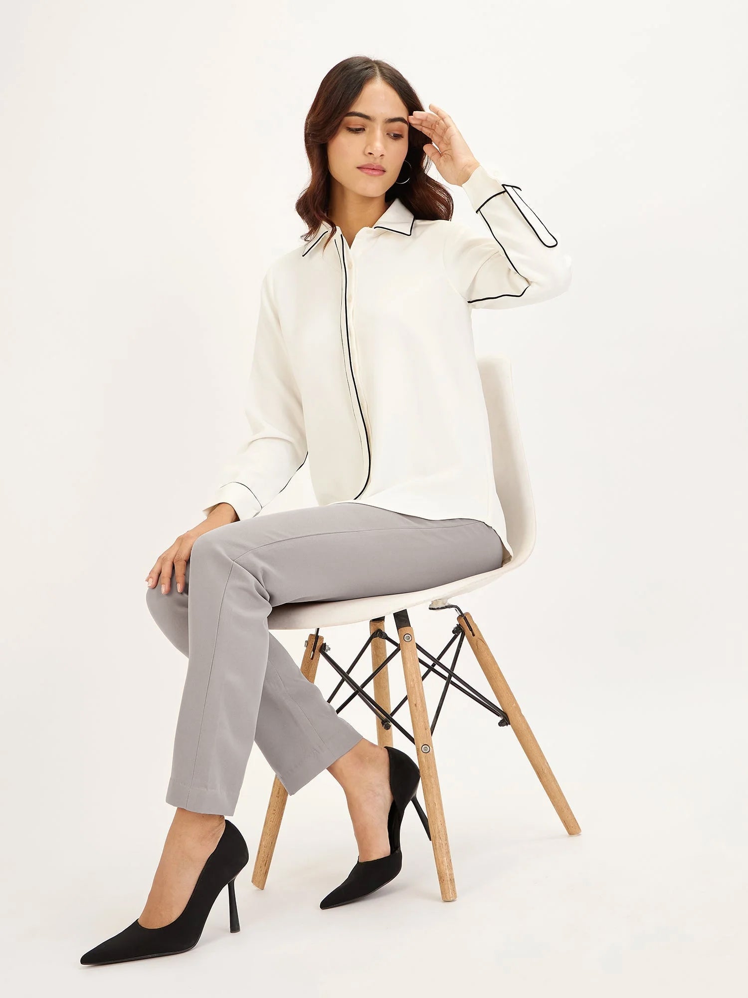 The Linear Luxe Look