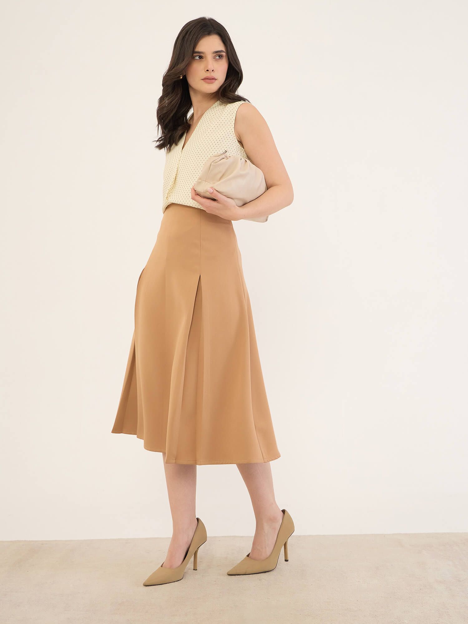 Rolvyn Pleated Flared Skirt -Tan