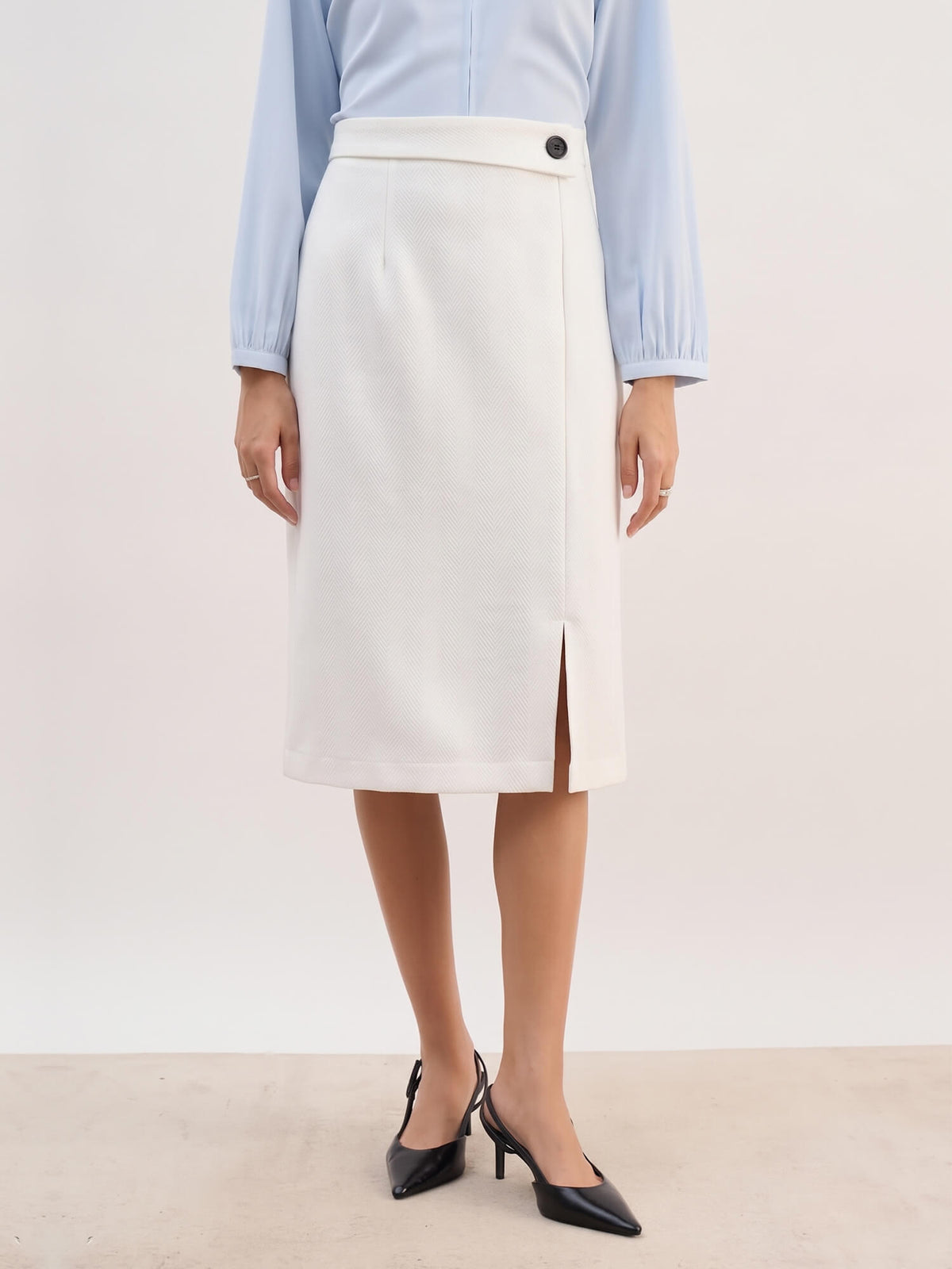 Artsy Flap Detailing Skirt-White